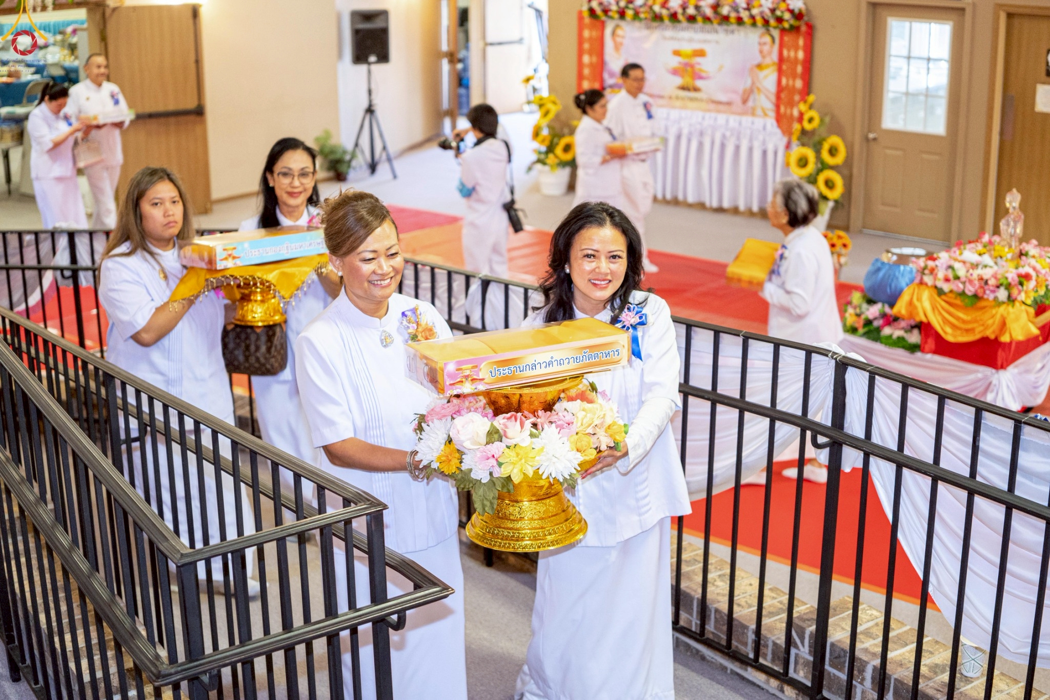 วัดพระธรรมกายมินเนโซตา จัดพิธีทอดกฐินบรมจักรพรรดิสมปรารถนา