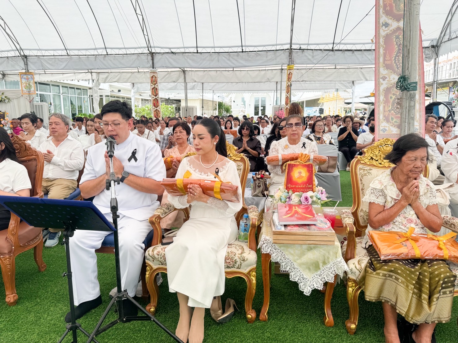 พิธีทอดกฐินสามัคคีทั่วไทย 30,000 วัด ณ วัดอาคมสิทธาภรณ์ จ.ฉะเชิงเทรา