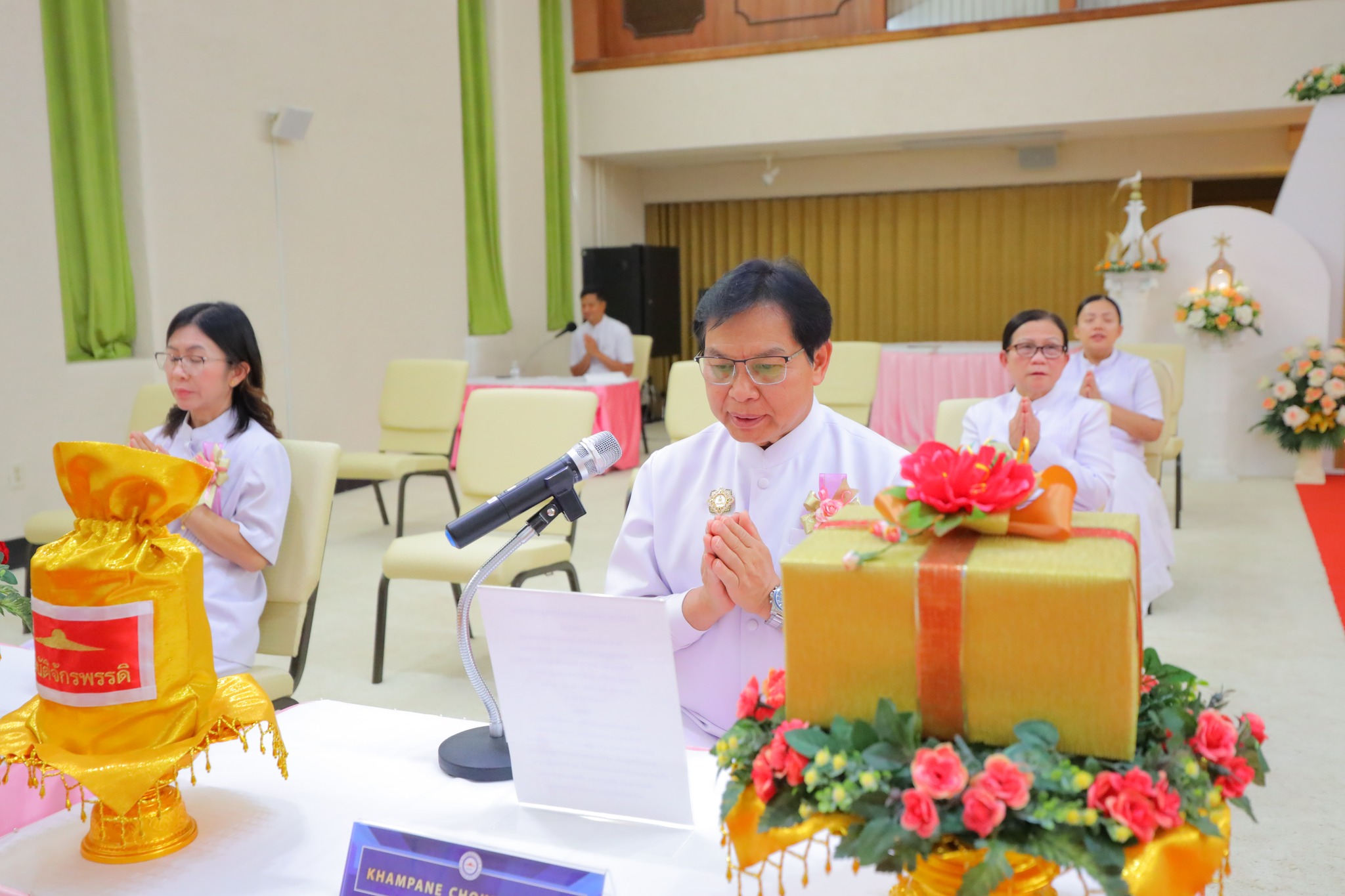 วัดพระธรรมกายแคนซัส จัดงานบุญบูชาข้าวพระ