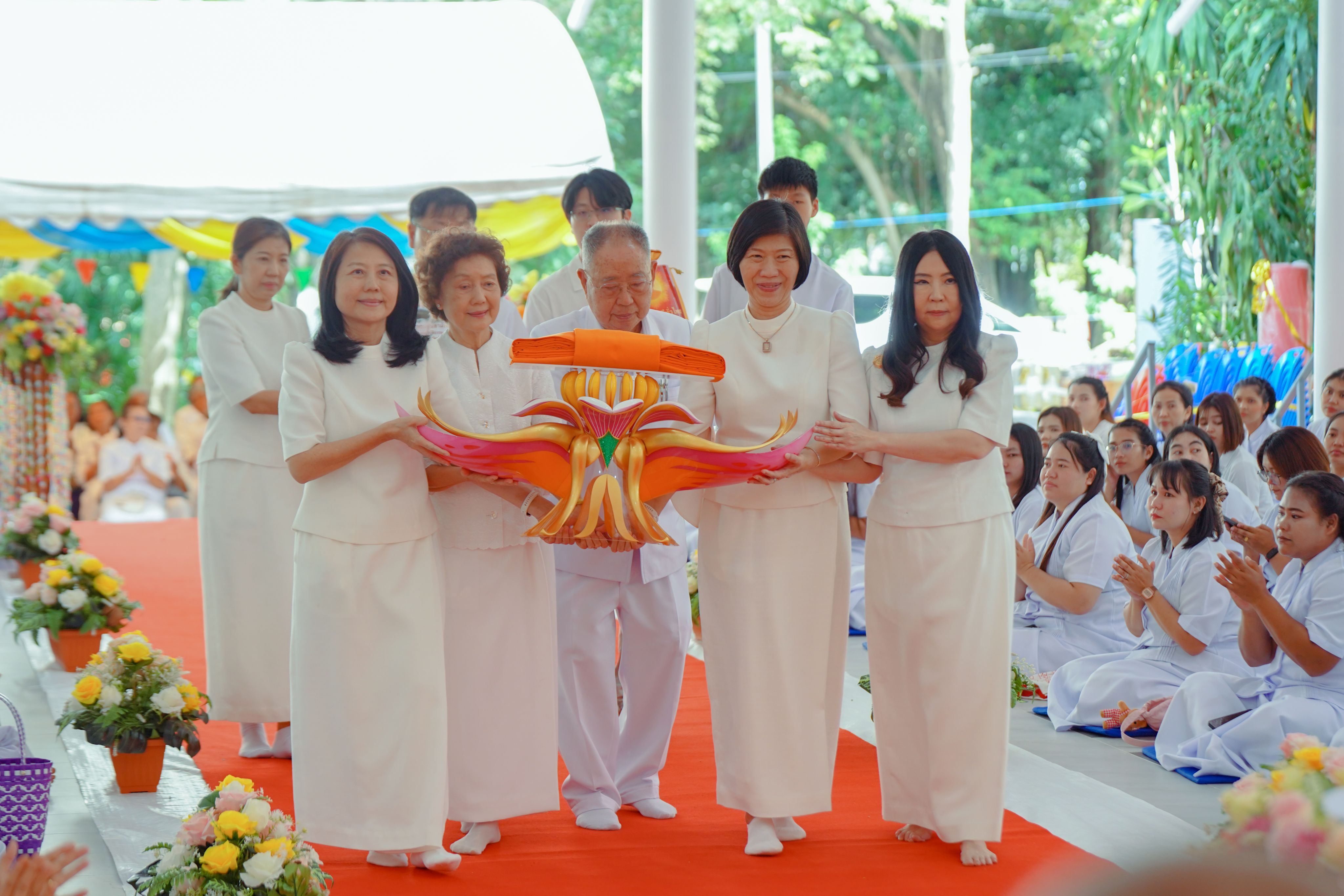 ศูนย์ปฏิบัติธรรมจังหวัดบุรีรัมย์ จัดพิธีทอดกฐินสร้างศาลาปฏิบัติธรรม