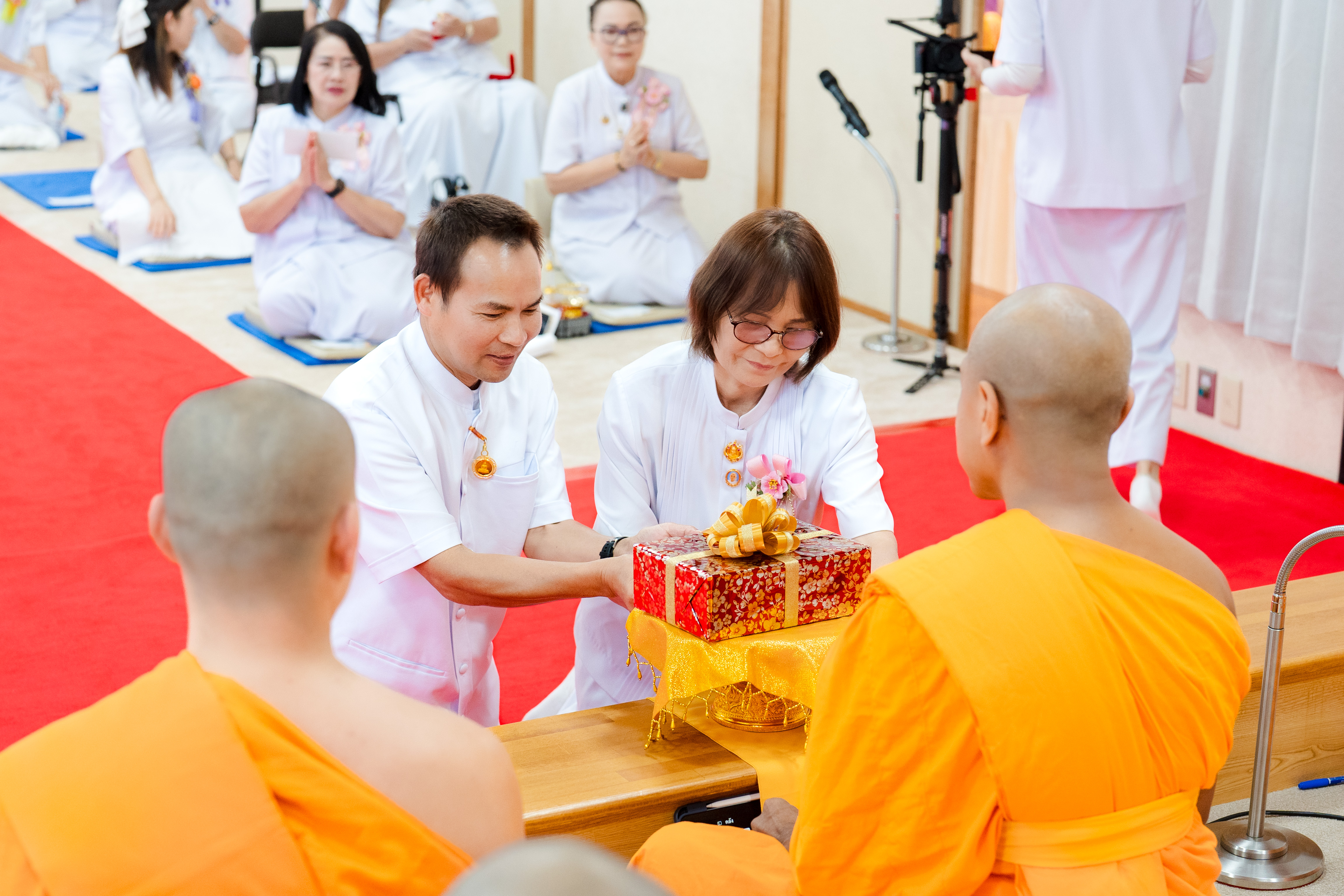 วัดพระธรรมกายนางาโน่ จัดงานบุญทอดกฐินสามัคคี