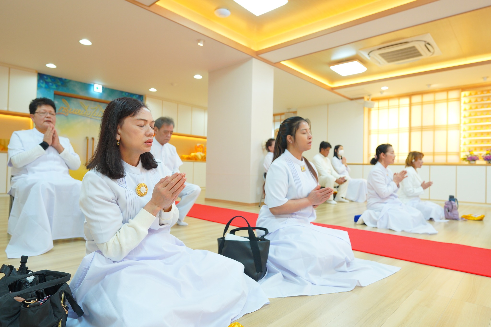 วัดพระธรรมกายโอซาก้า จัดงานบุญบูชาข้าวพระ