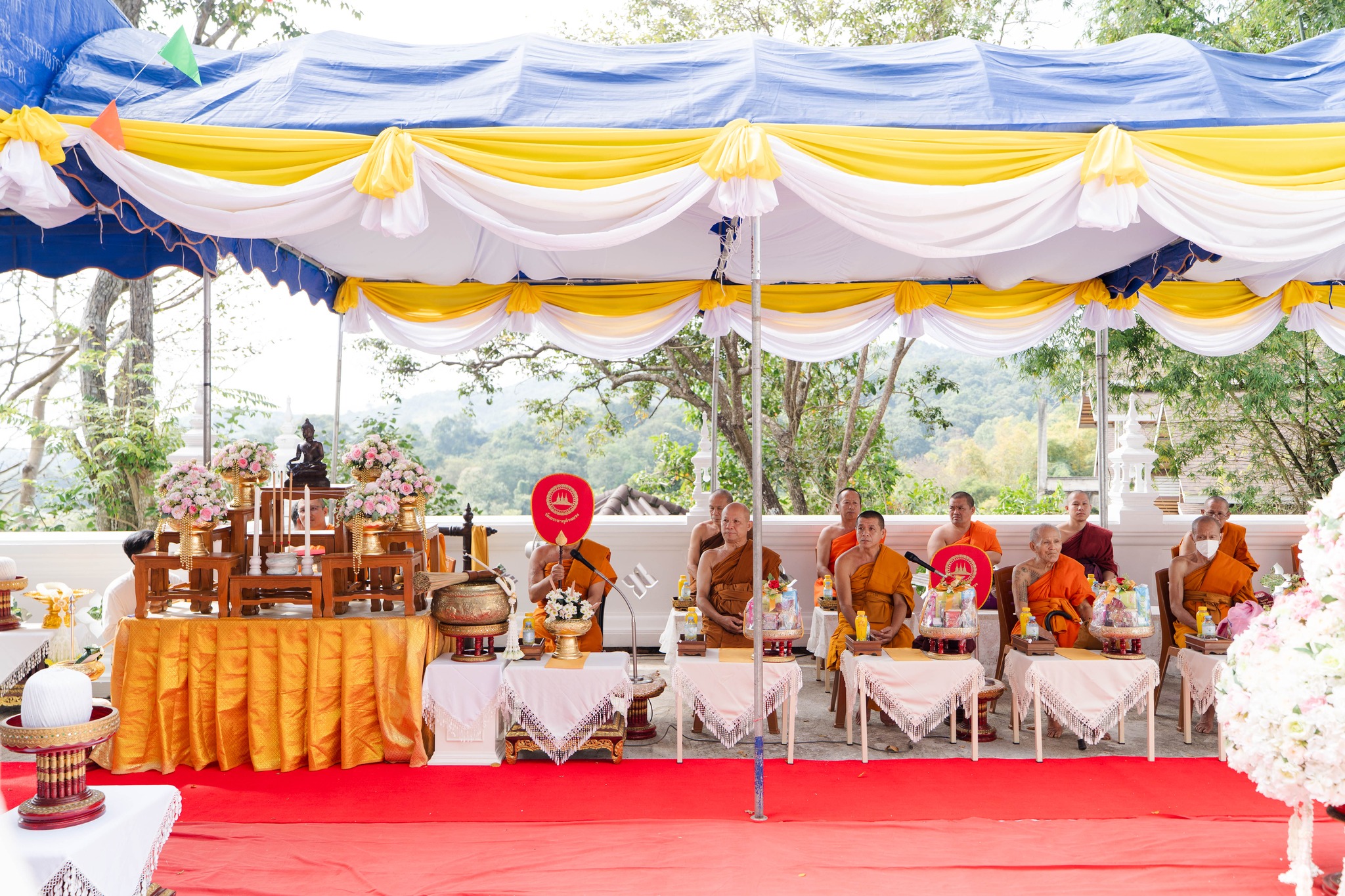 พิธีทอดกฐินสามัคคีทั่วไทย 30,000 วัด ณ วัดพระธาตุสามดวง จ.เชียงราย