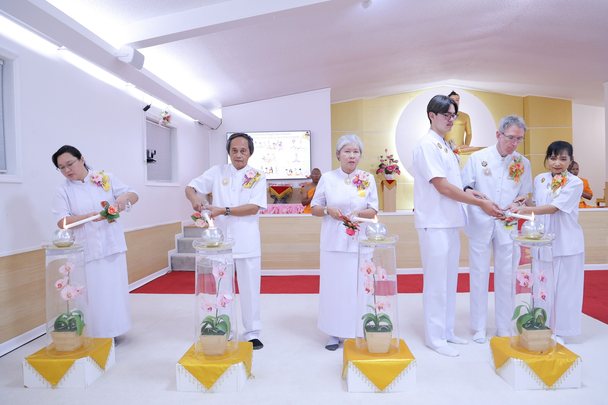 วัดพระธรรมกายจอร์เจีย จัดงานบุญบูชาข้าวพระ