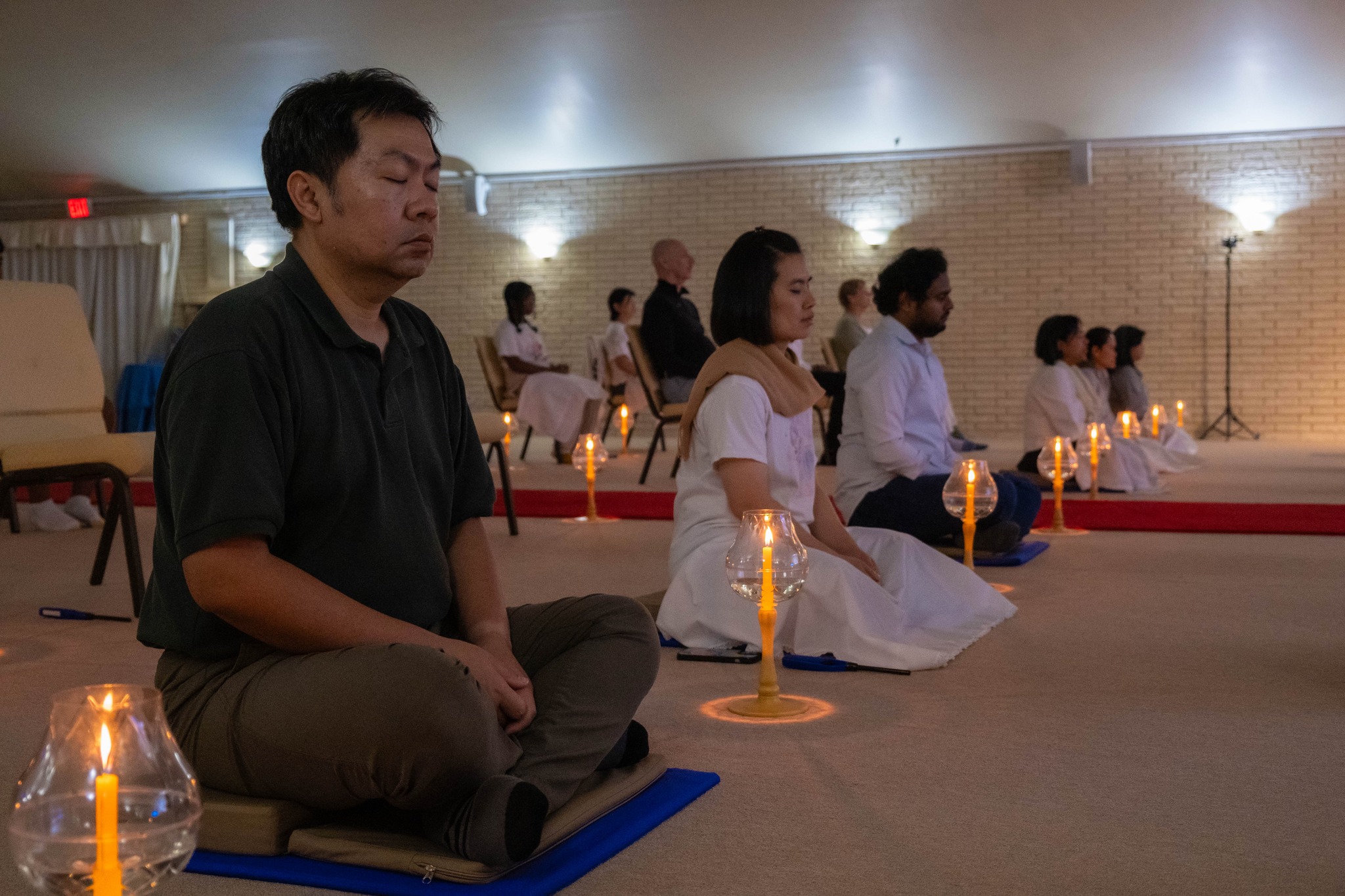 วัดพระธรรมกายเท็กซัส จัดกิจกรรม Full Moon Meditation