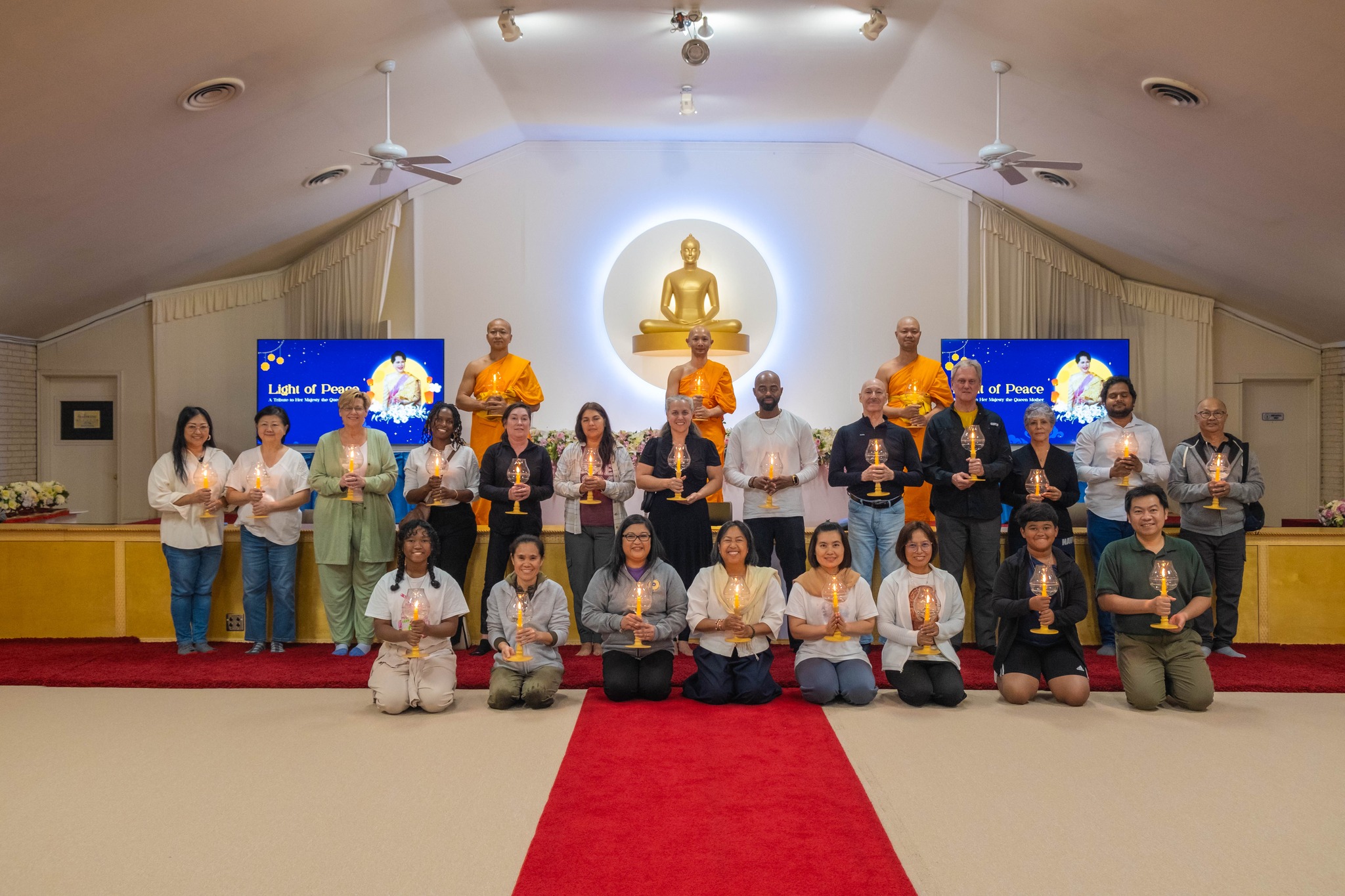 วัดพระธรรมกายเท็กซัส จัดกิจกรรม Full Moon Meditation