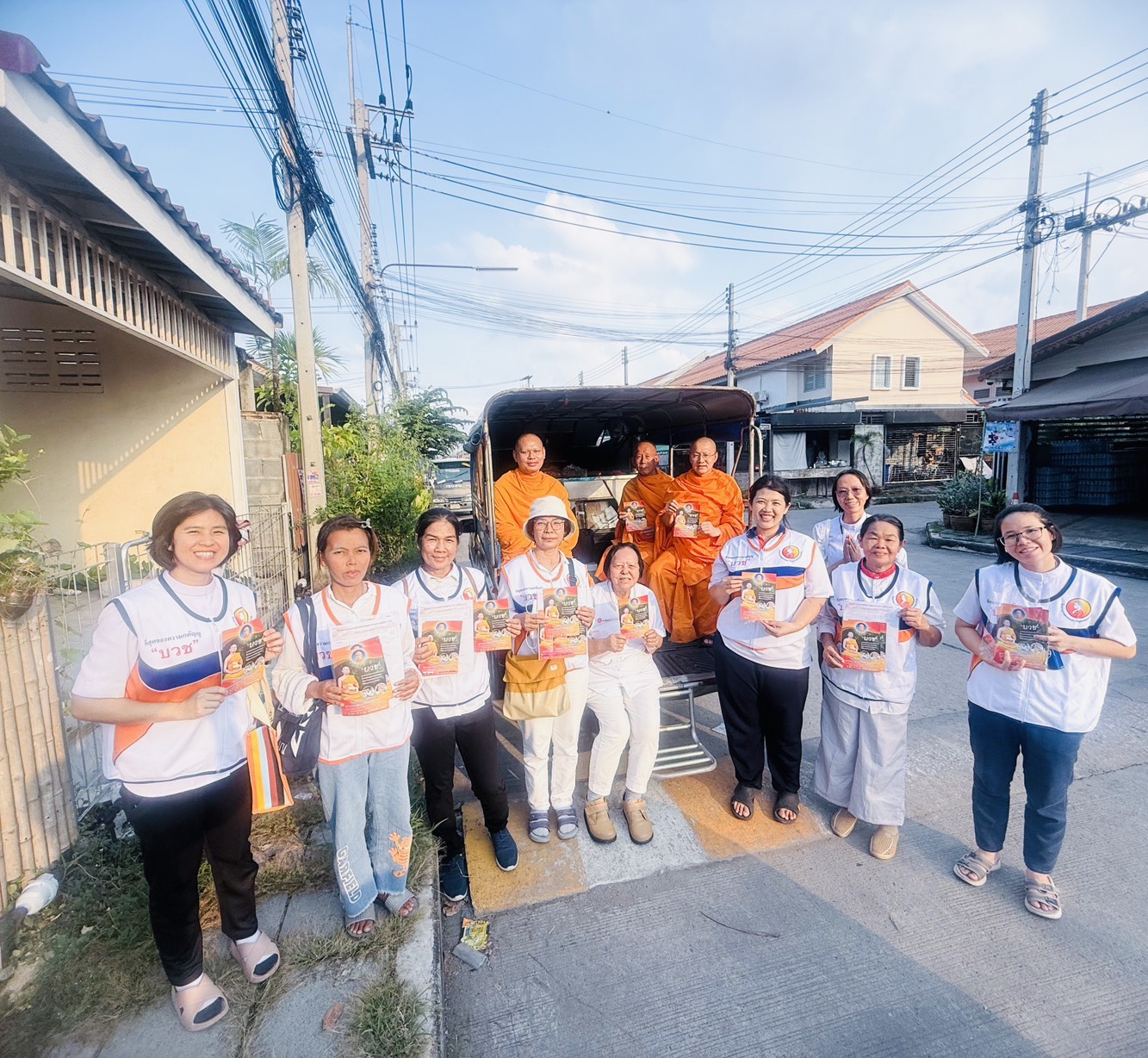 บรรยากาศชวนบวชบูชาธรรมมหาปูชนียาจารย์ จังหวัดปทุมธานี