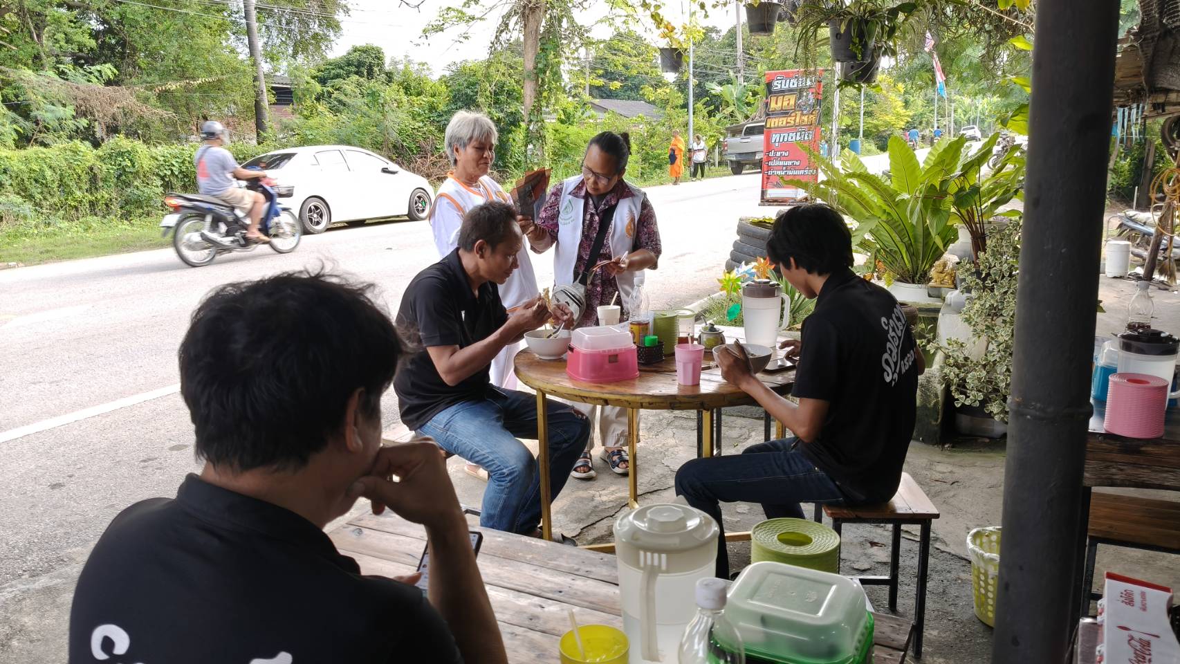 บรรยากาศชวนบวชบูชาธรรมมหาปูชนียาจารย์ จังหวัดราชบุรี