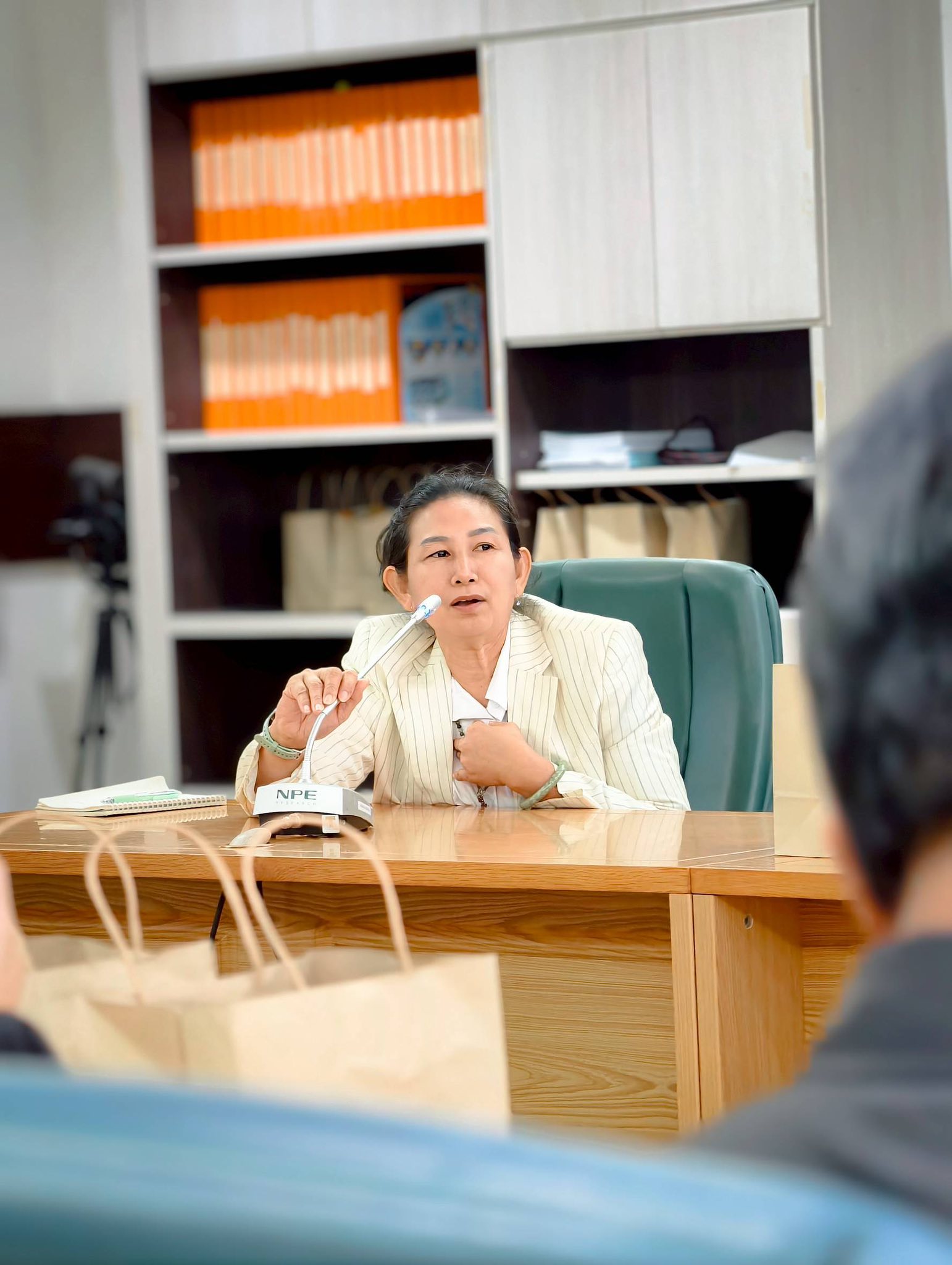 จังหวัดกาญจนบุรี จัดประชุมเตรียมความพร้อมงานตักบาตรพระ 10,000 รูป ประจำปี 2568