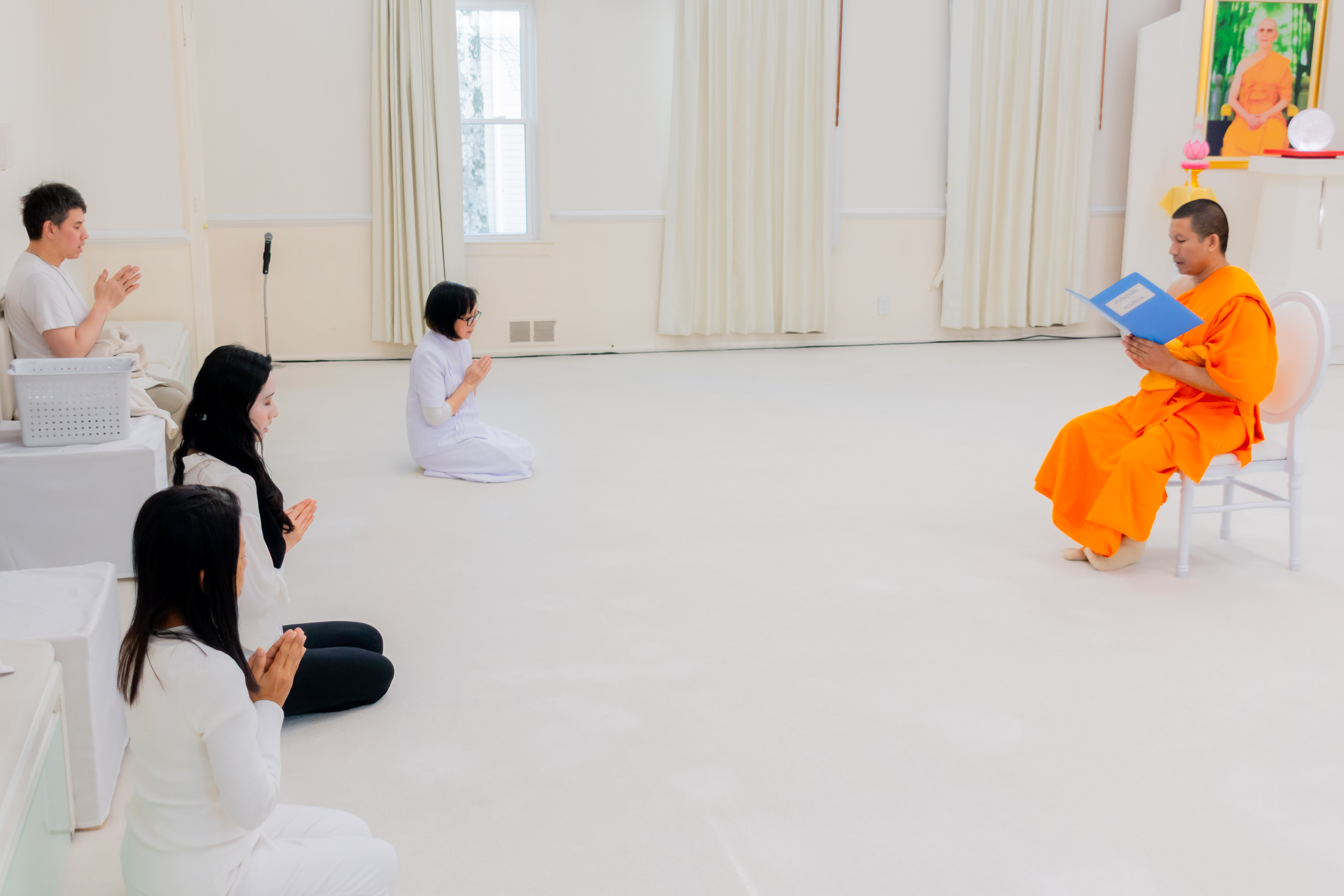 วัดพระธรรมกายนิวเจอร์ซี จัดงานบุญวันอาทิตย์