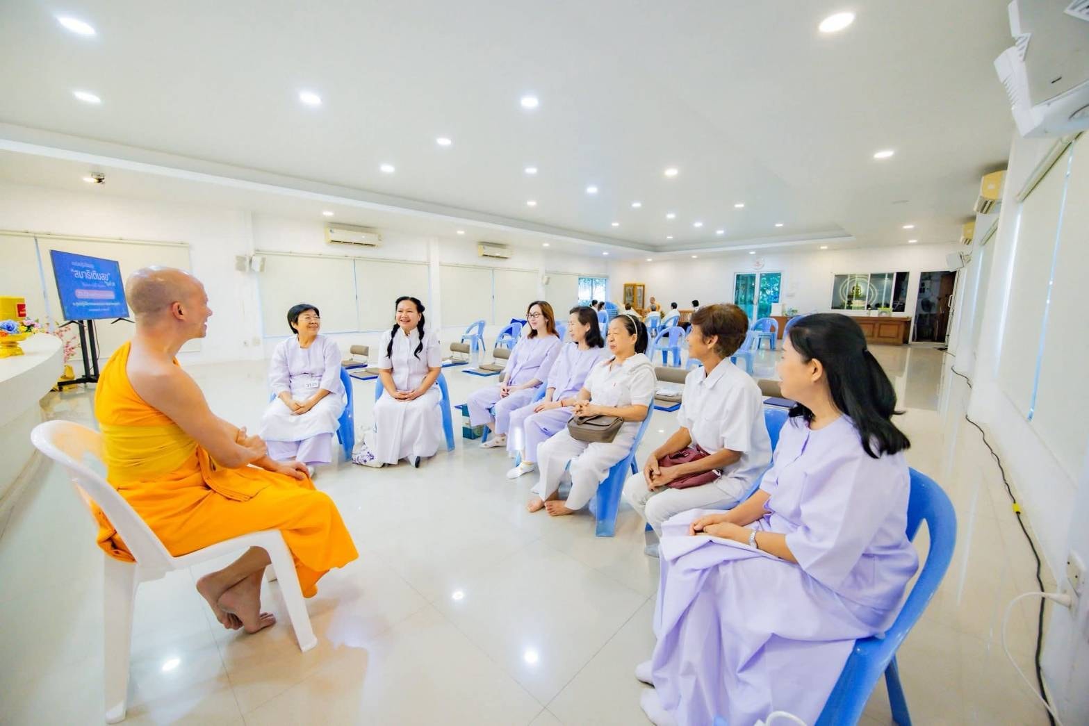 ศูนย์อบรมเยาวชนลาดหลุมแก้ว จัดคอร์สปฏิบัติธรรม สมาธิเติมสุข รุ่นที่ 38