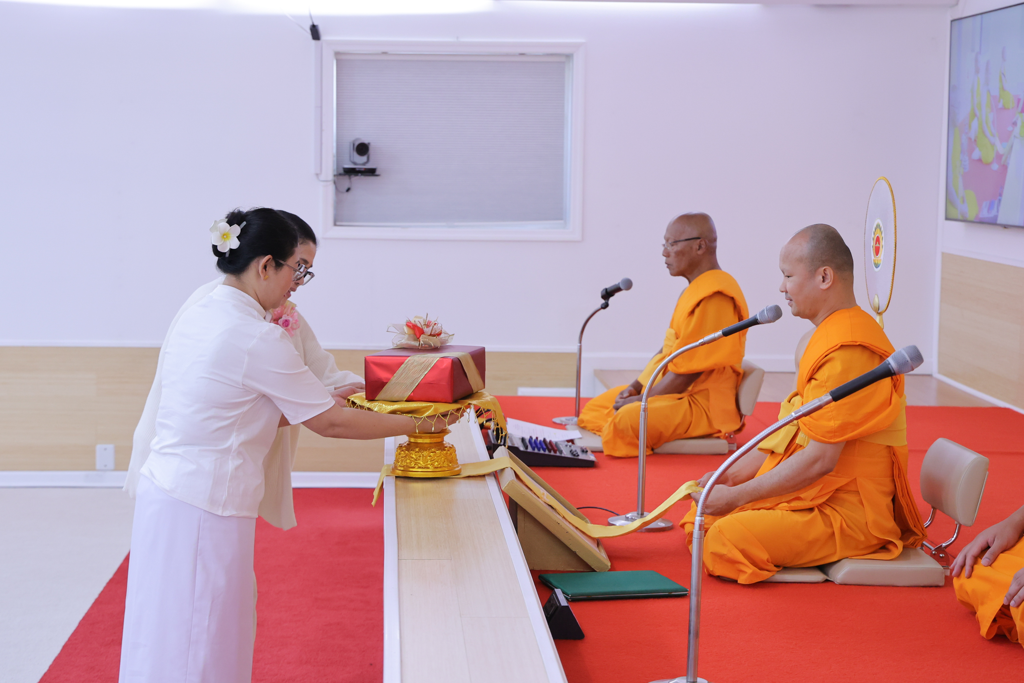 วัดพระธรรมกายจอร์เจีย จัดงานบุญวันอาทิตย์