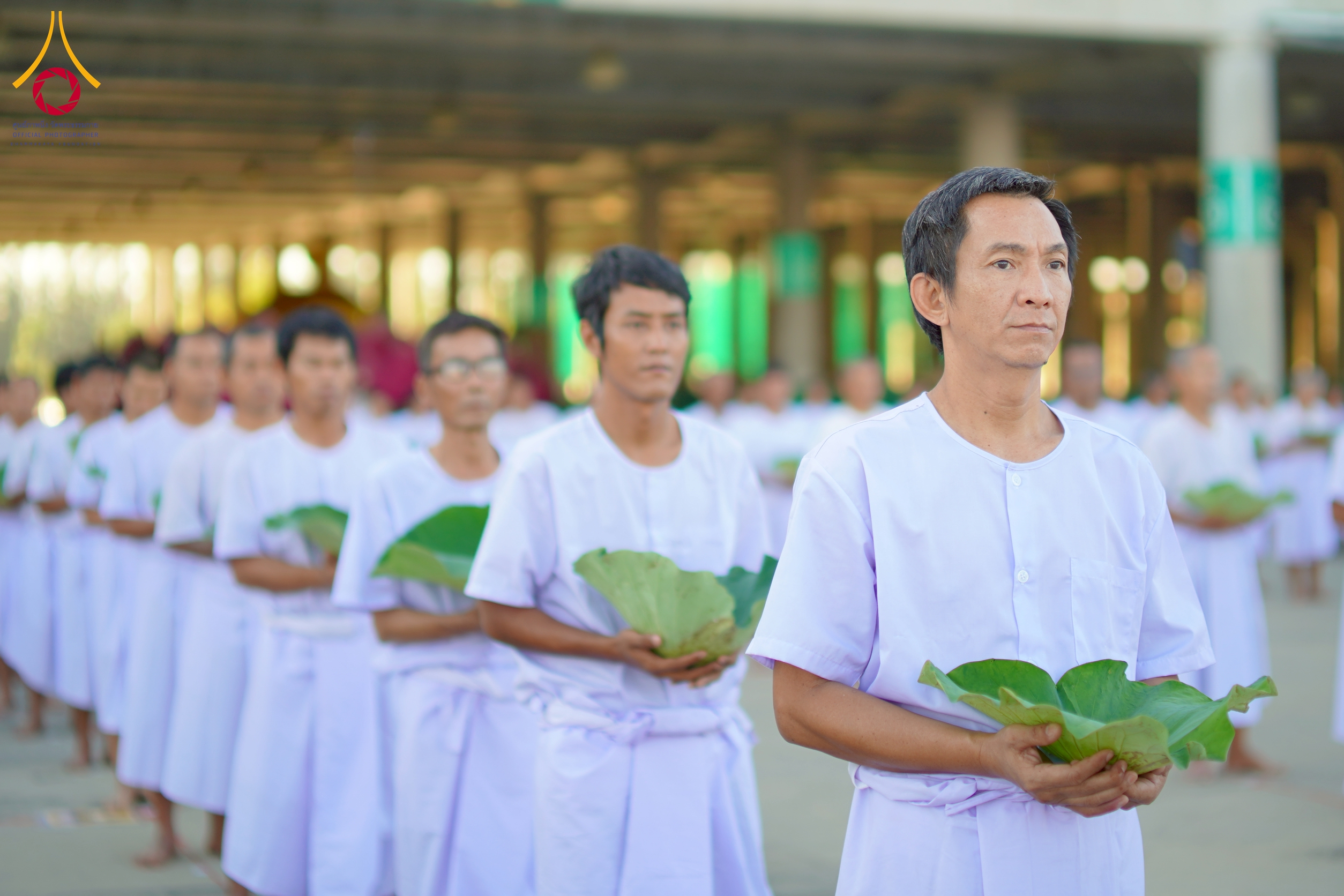 วัดพระธรรมกาย จัดพิธีตัดปอยผมรุ่นบูชาธรรมมหาปูชนียาจารย์