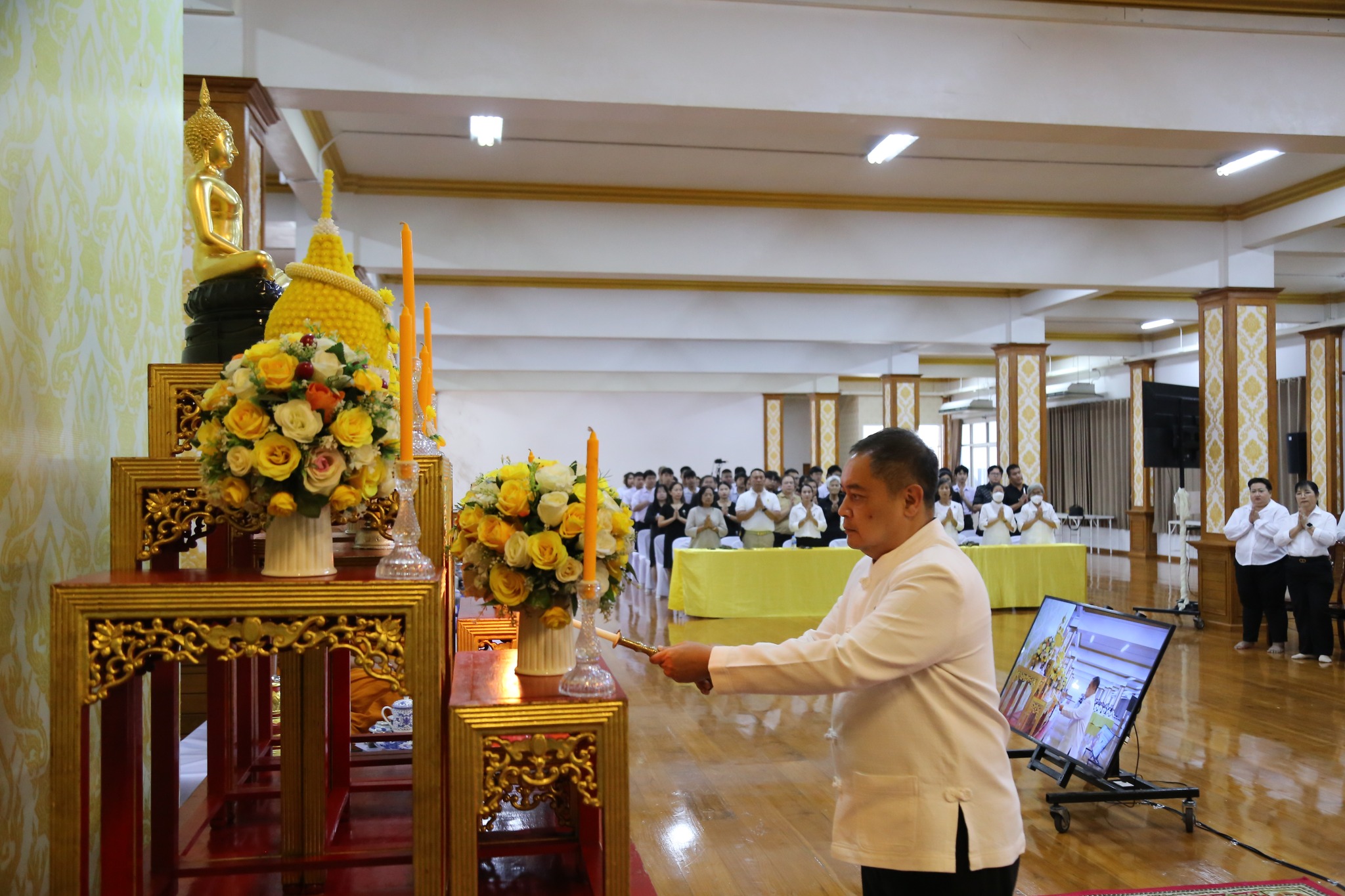 กิจกรรม Big Cleaning Day และพิธีเจริญพระพุทธมนต์ เนื่องในวันคล้ายวันพระบรมราชสมภพ