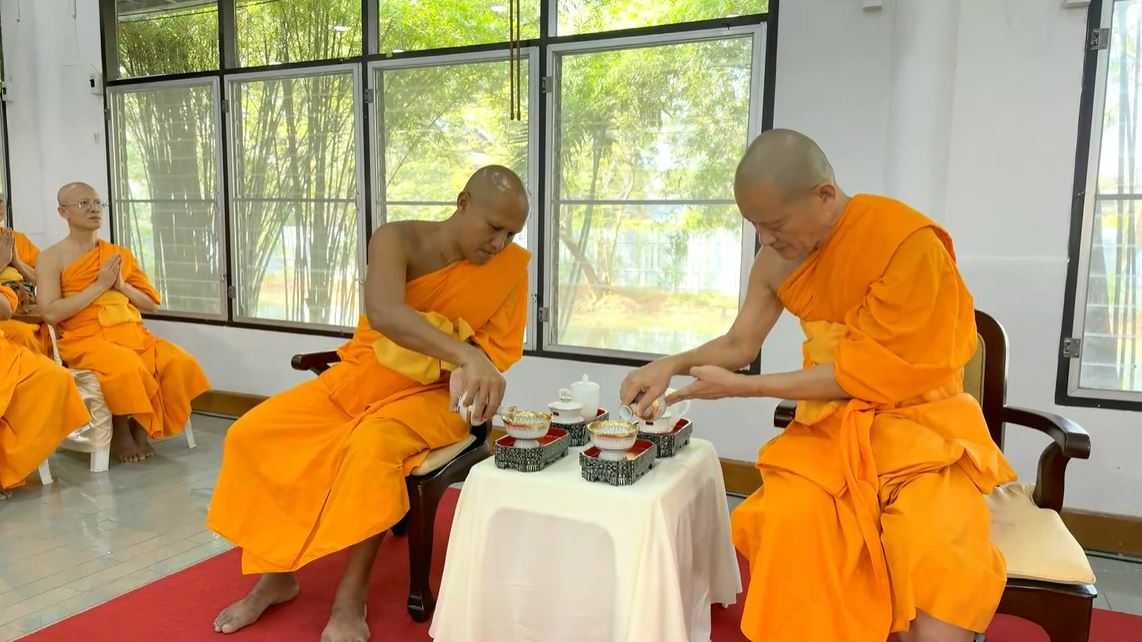 พิธีตั้งฐานานุกรมแด่คณะสงฆ์วัดพระธรรมกาย 4 รูป