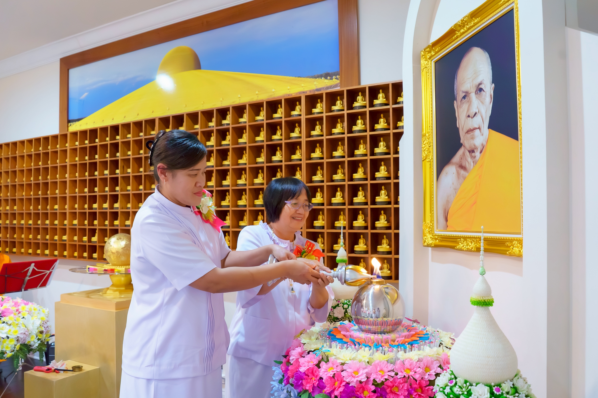 LINE_ALBUM_2025-12-06 à¸à¸¹à¸à¸²à¸à¹à¸²à¸§à¸à¸£à¸°_251208_144.jpg