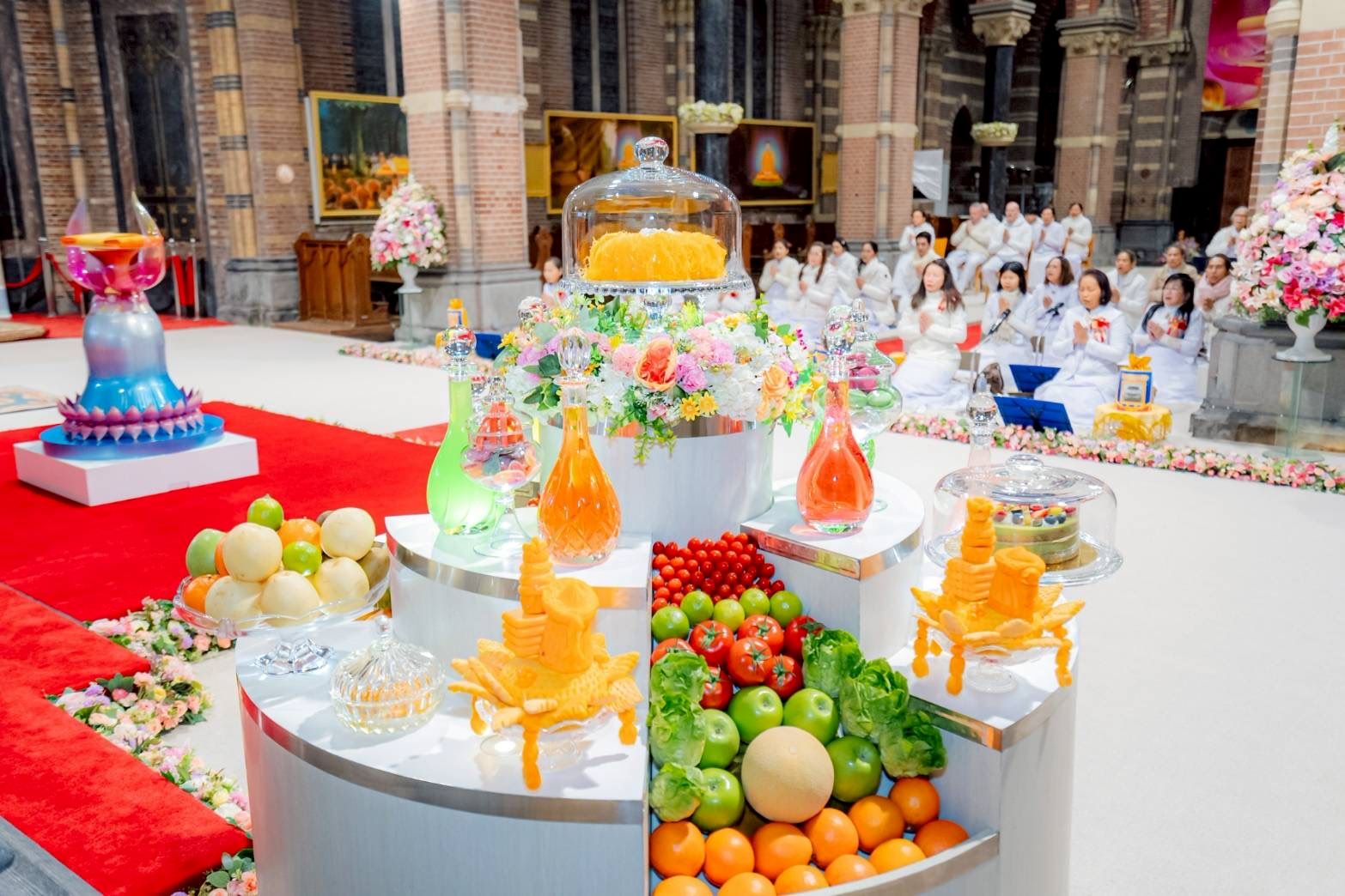 วัดพระธรรมกายเนเธอร์แลนด์ จัดงานบูชาข้าวพระ