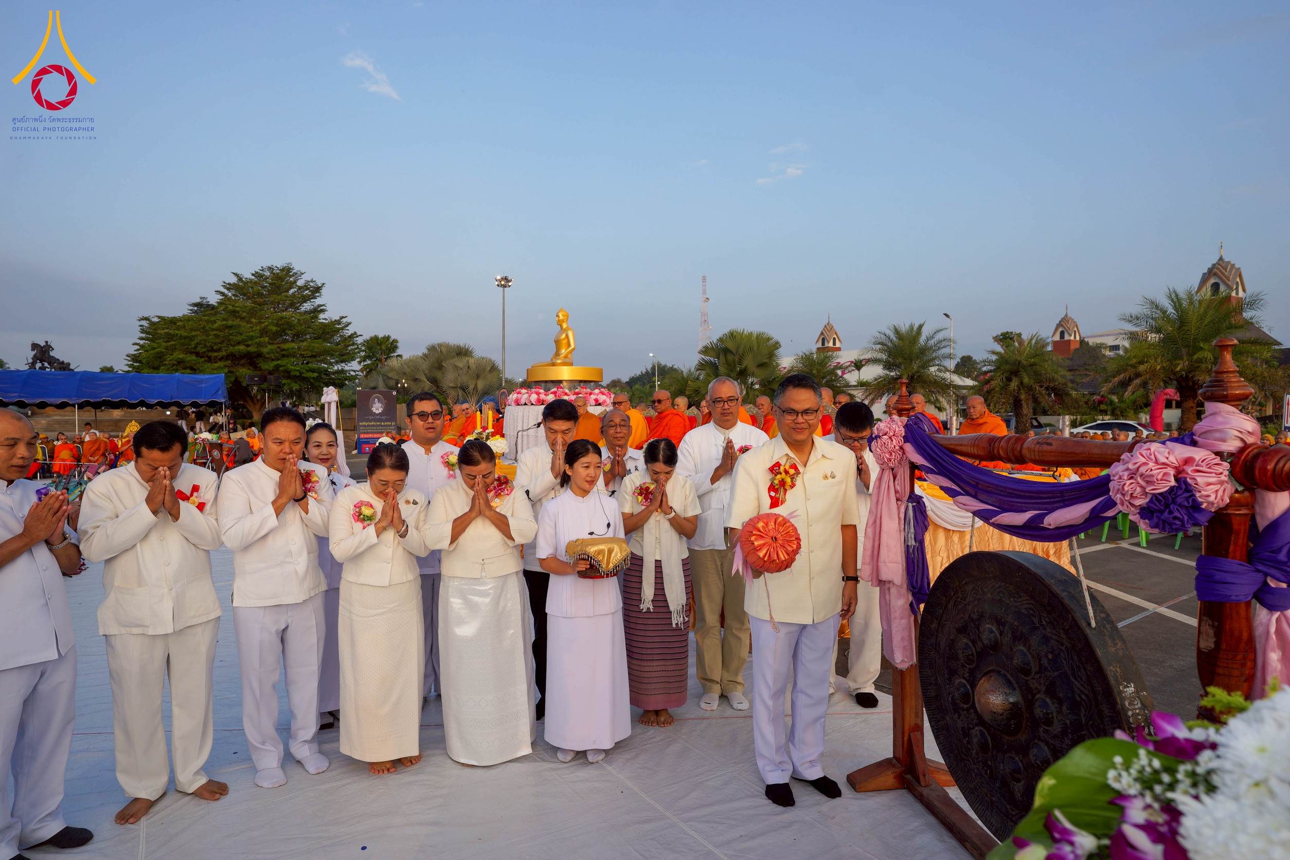 จังหวัดลำปาง จัดตักบาตรพระ 1,000 รูป ฉลอง 1,345 ปี