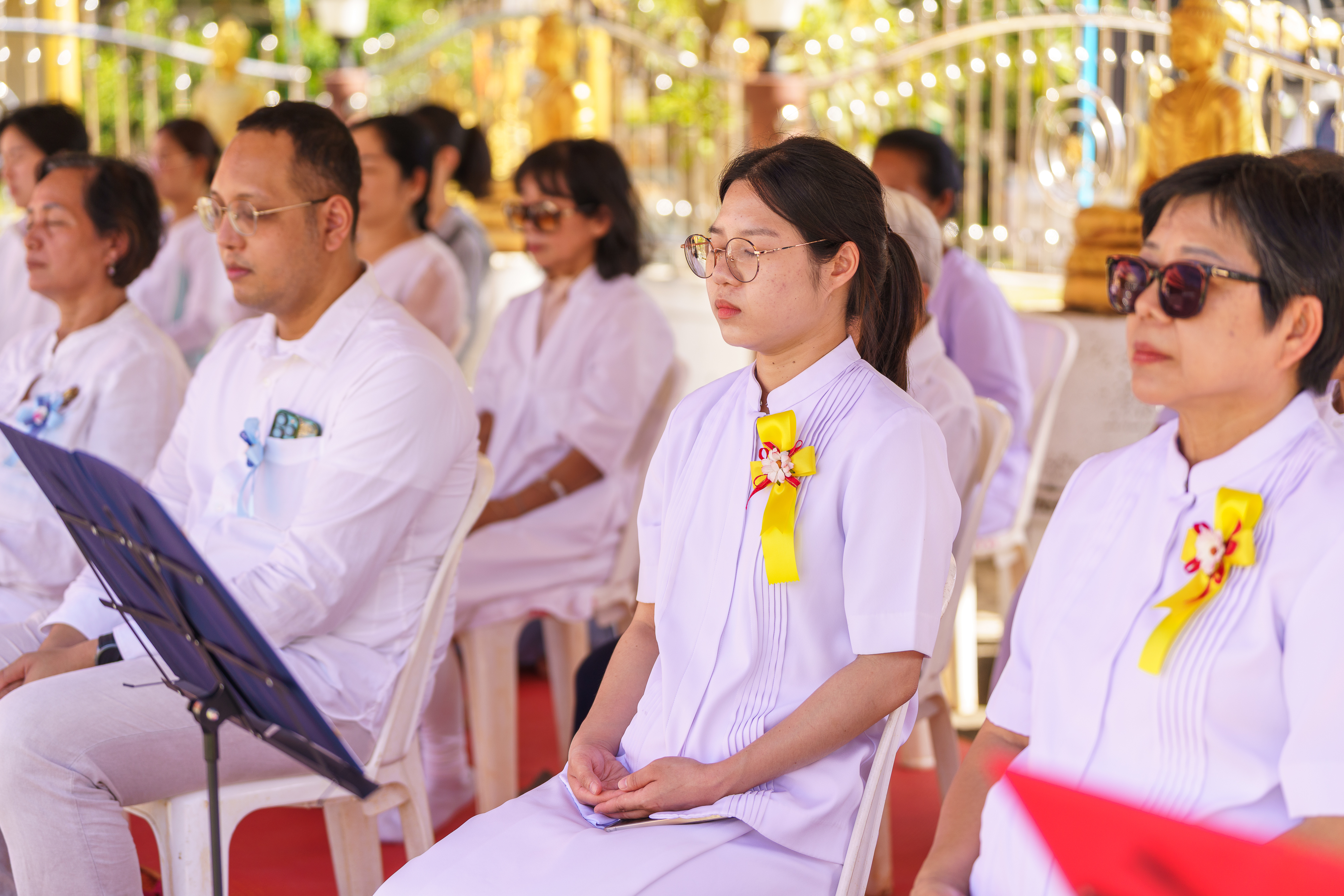 วัดปทุมถาวร จังหวัดนครพนม ได้อัญเชิญพระบรมสารีริกธาตุเพื่อประดิษฐาน ณ พุทธเจดีย์ พระพุทธรัตนะนิมิตใหม่ชัยมงคล และพิธีทอดกฐินสัมฤทธิ์เด็กดี V-Star
