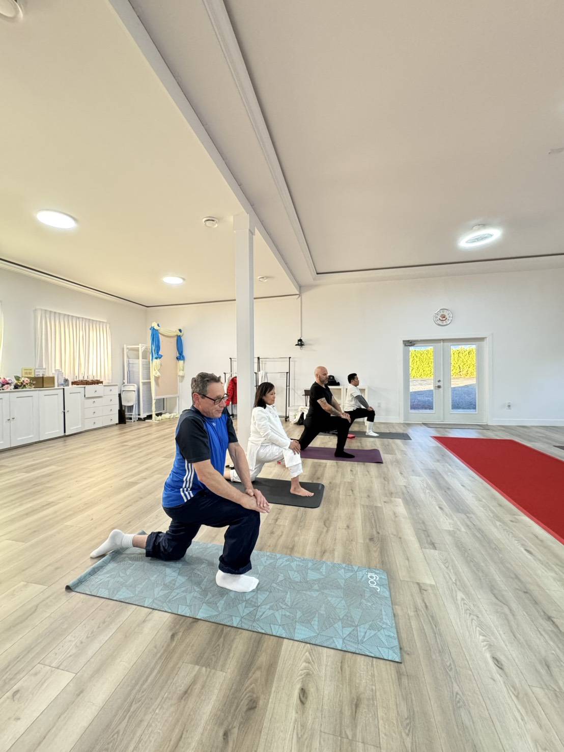 วัดพระธรรมกายแวนคูเวอร์ จัดกิจกรรมฝึกนั่งสมาธิให้กับชาวท้องถิ่น