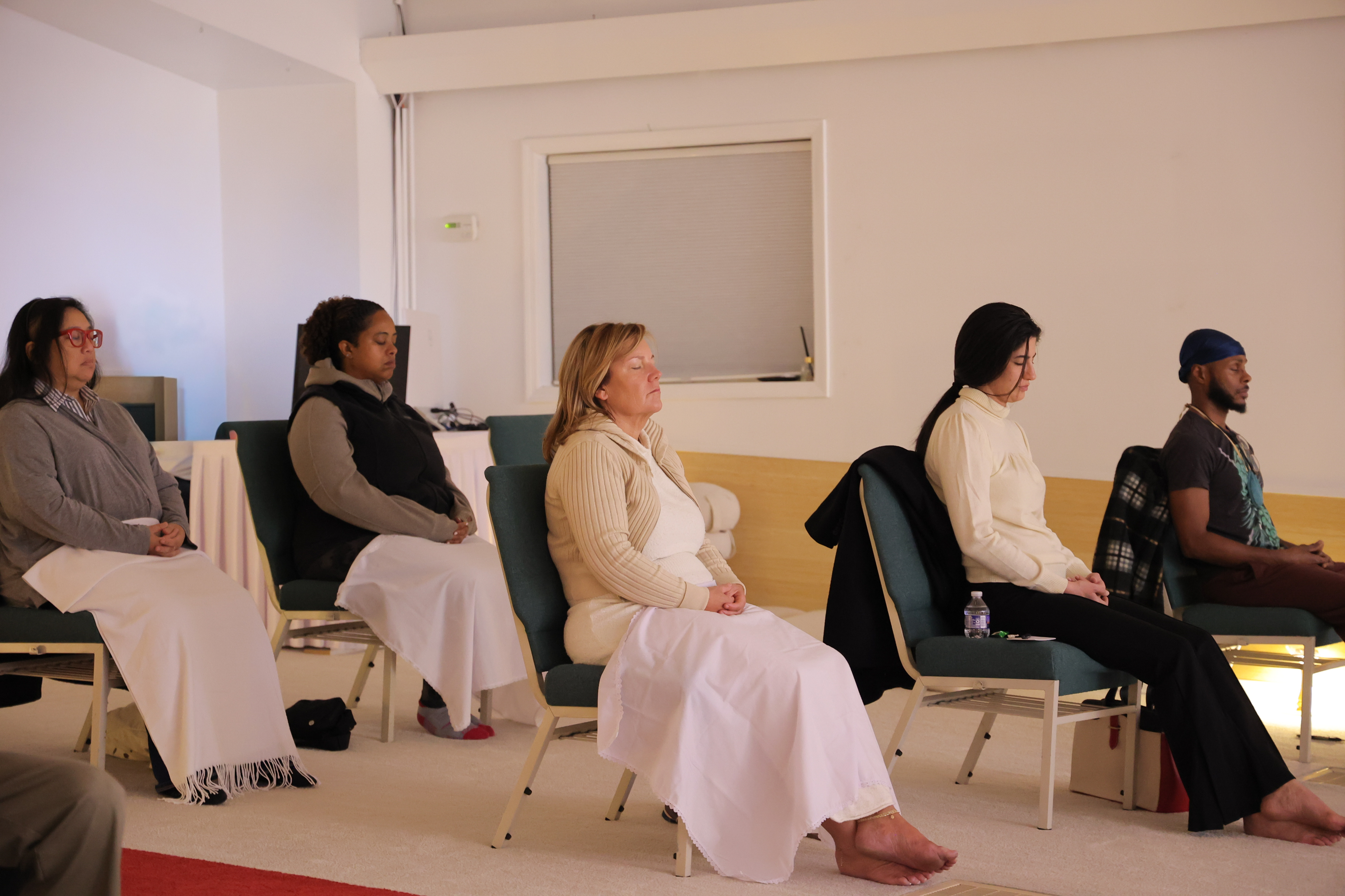 วัดพระธรรมกายจอร์เจีย จัดกิจกรรม FULL MOON MEDITATION DAY