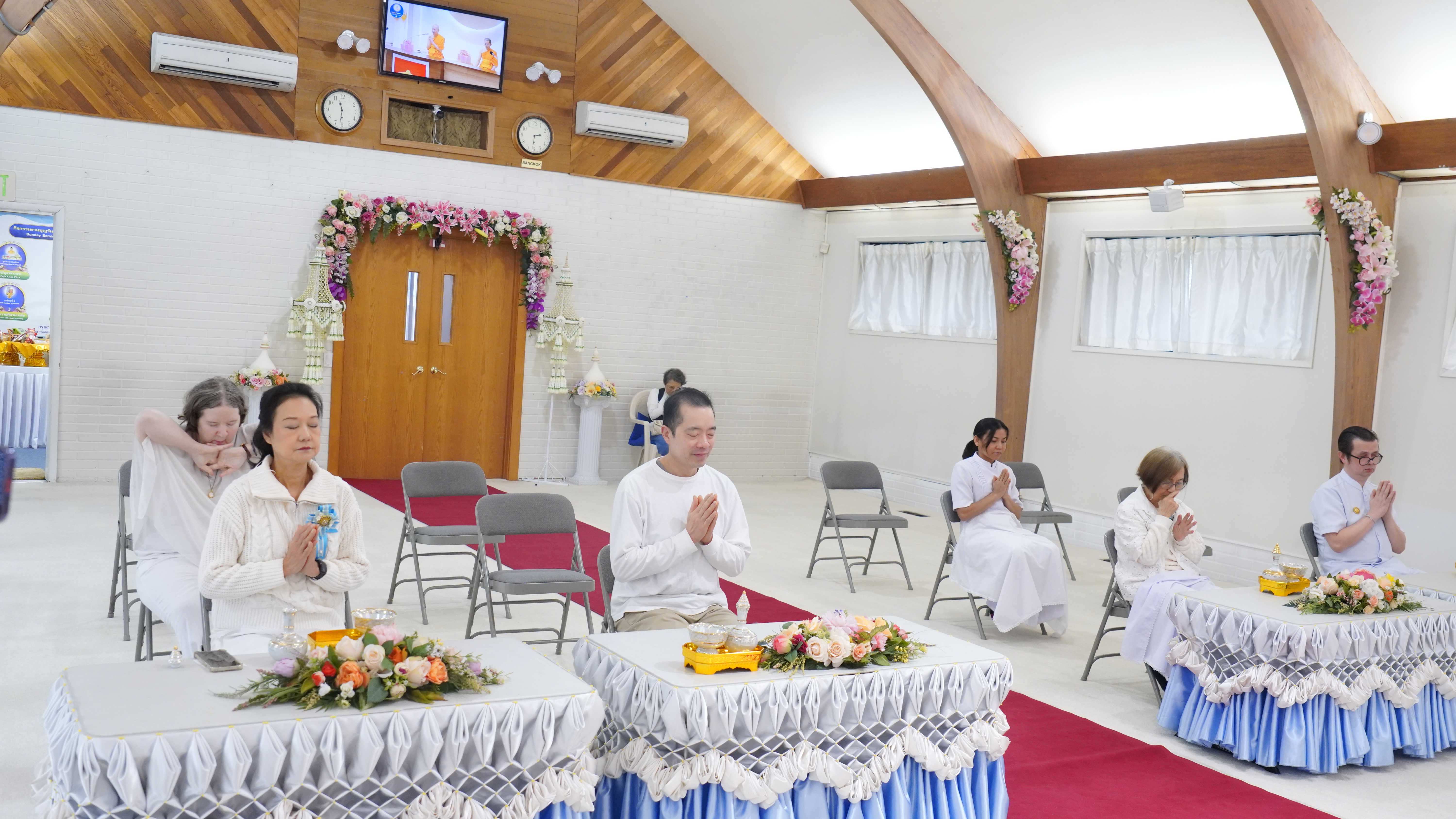 วัดพระธรรมกายซีแอตเติล จัดงานบุญวันอาทิตย์