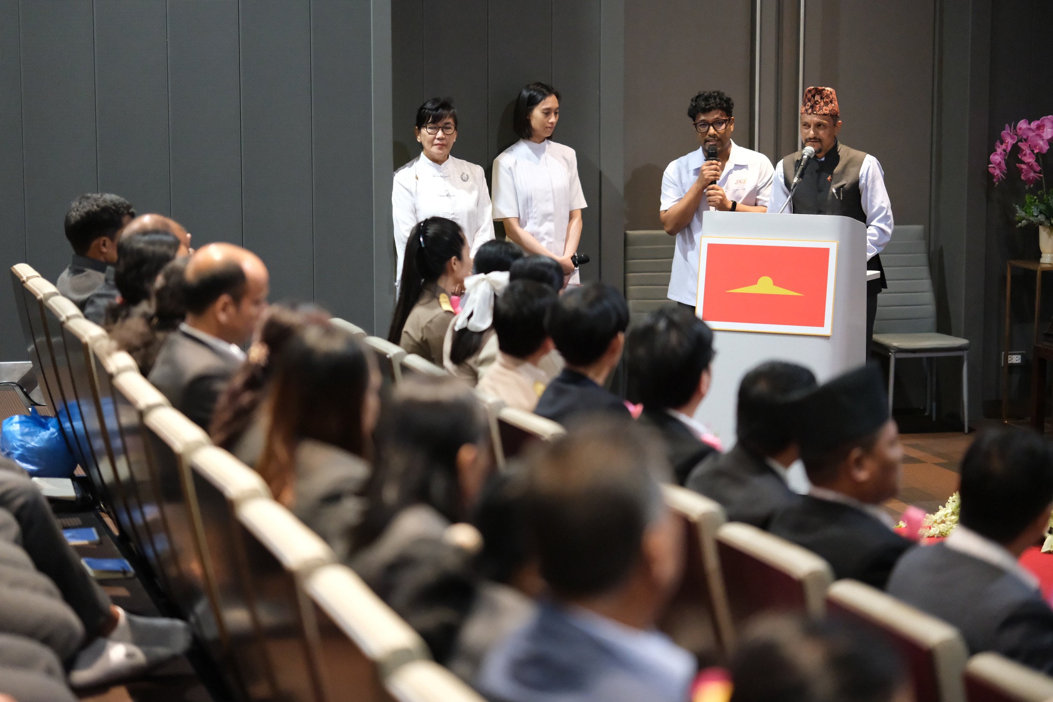 พิธีมอบเกียรติบัตรแก่ผู้ผ่านหลักสูตรพัฒนาความดีสากล คณะครูและผู้บริหารเนปาล รุ่นที่ 3