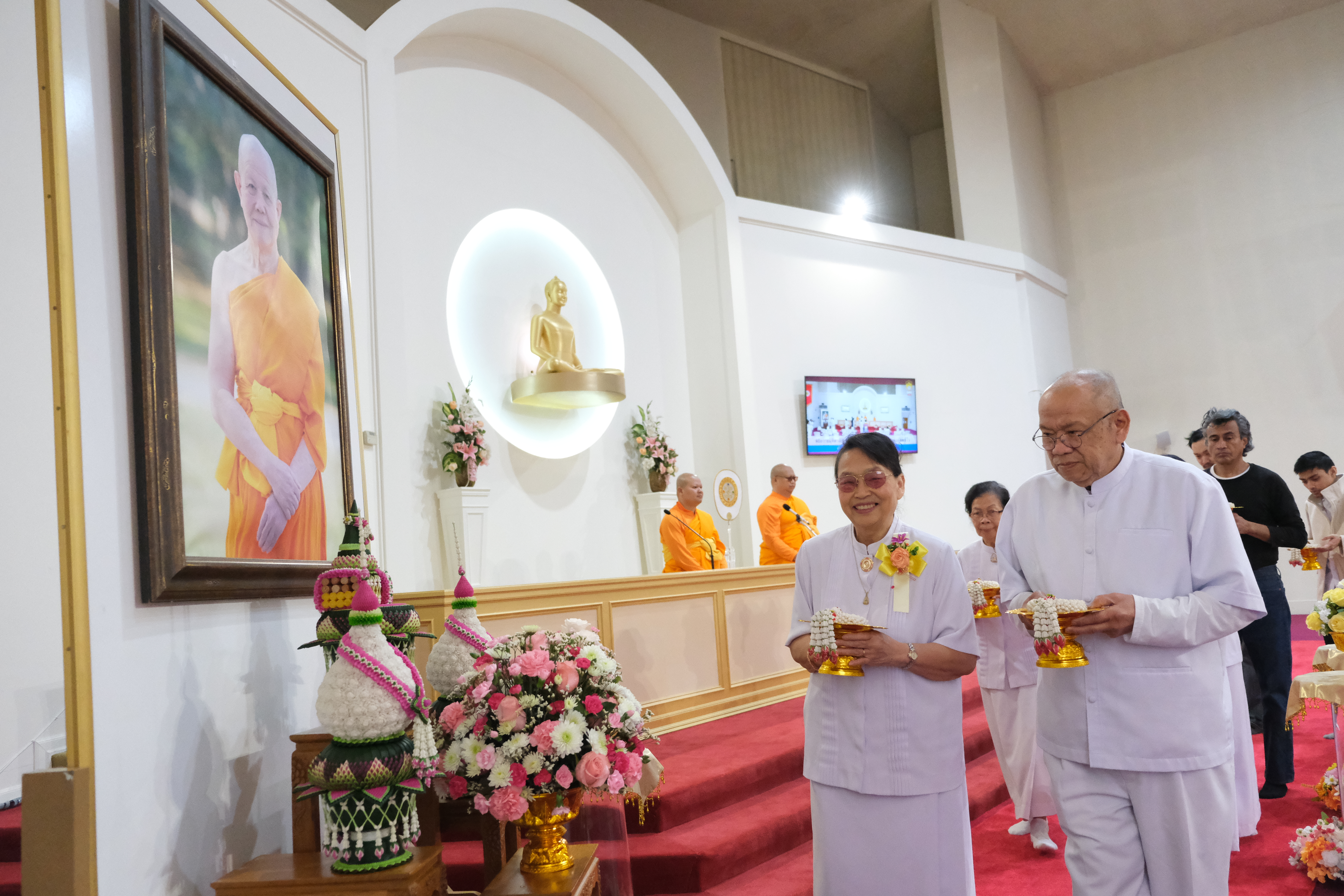 วัดพระธรรมกายออเรกอน จัดพิธีมุทิตาอายุวัฒนมงคล 85 ปี หลวงพ่อทัตตชีโว