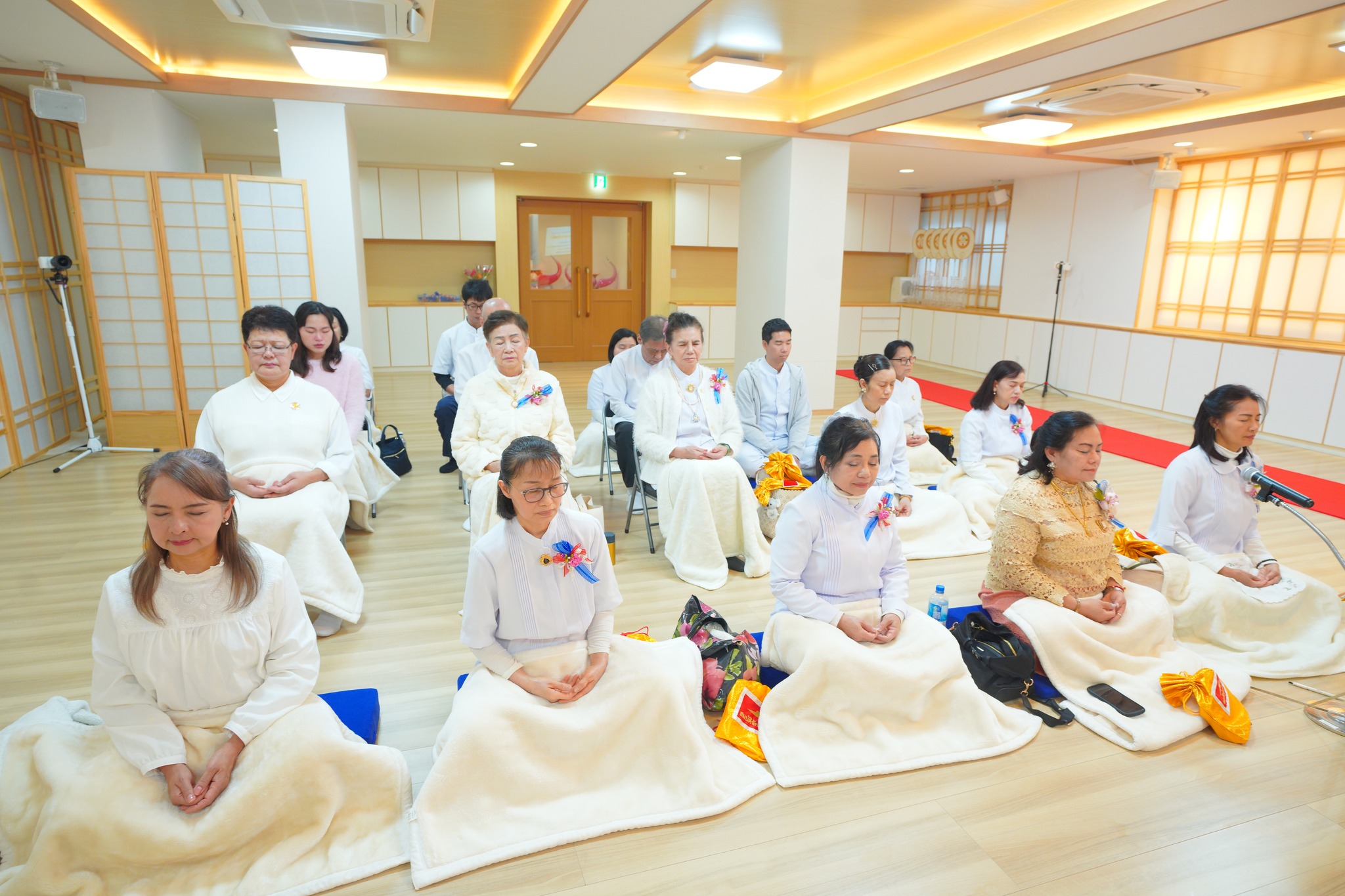 วัดพระธรรมกายโอซาก้า จัดพิธีมุทิตาอายุวัฒนมงคล 85 ปี ทัตตชีโว