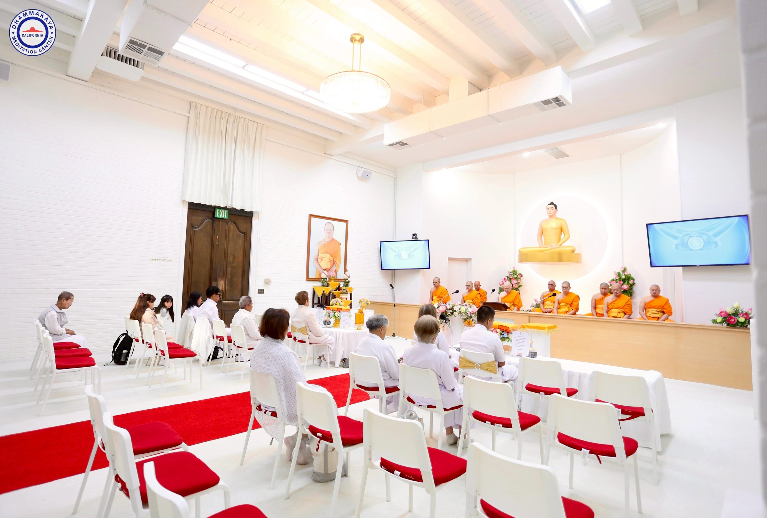 วัดพระธรรมกายแคลิฟอร์เนีย จัดพิธีมุทิตาอายุวัฒนมงคล 85 ปี หลวงพ่อทัตตชีโว