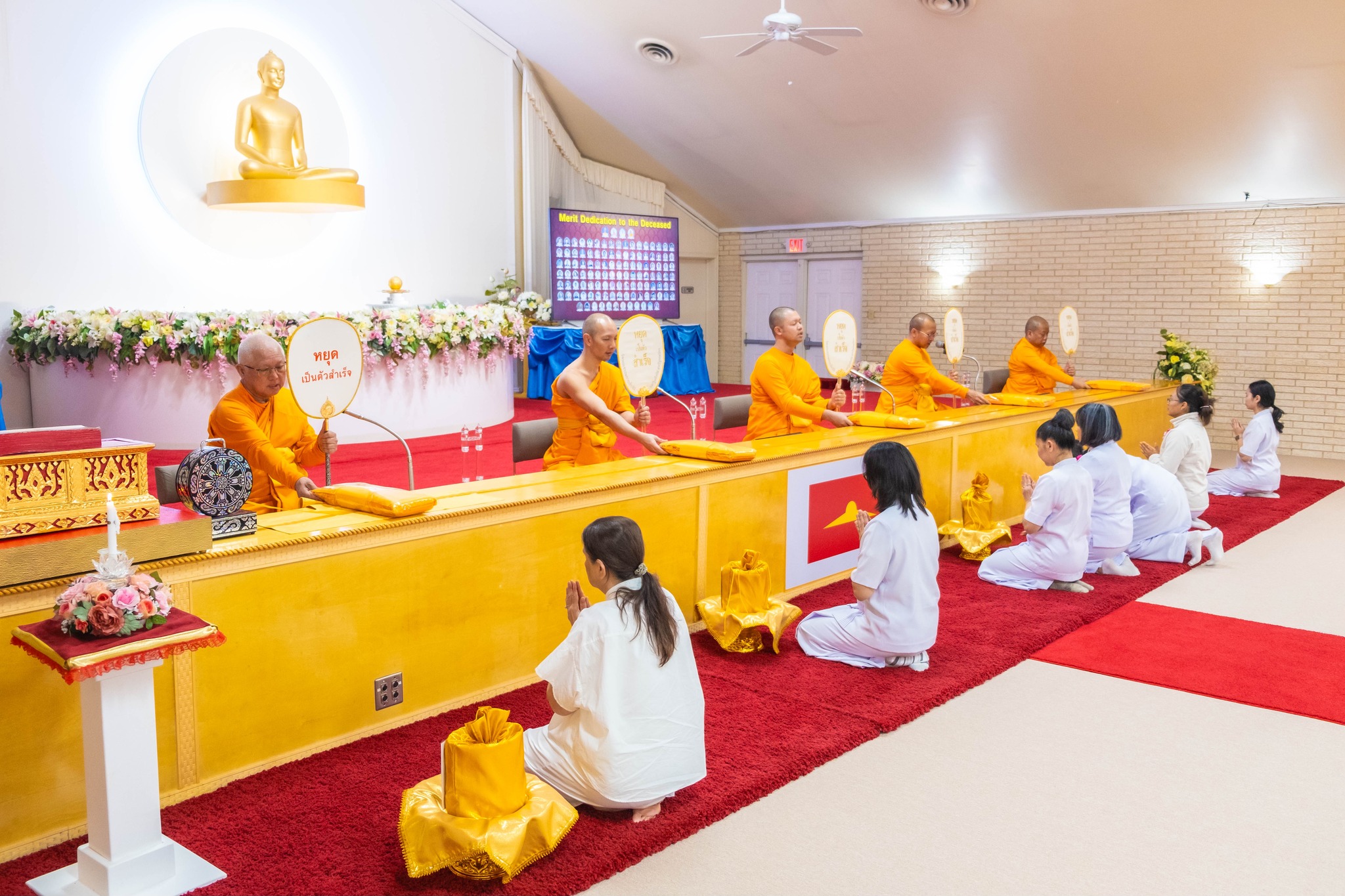 วัดพระธรรมกายเท็กซัส จัดงานบุญวันอาทิตย์