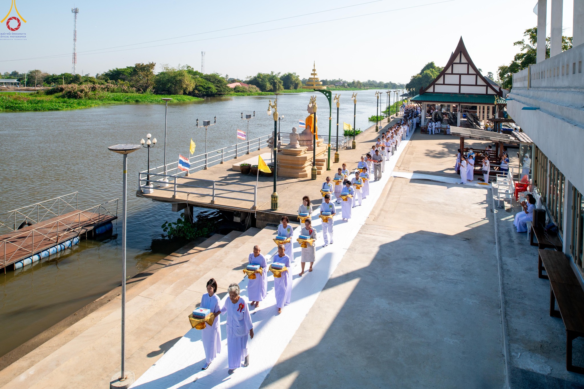 พิธีทอดผ้าป่าบำรุงศาสนสถาน ณ วัดศิลามูล จังหวัดนครปฐม