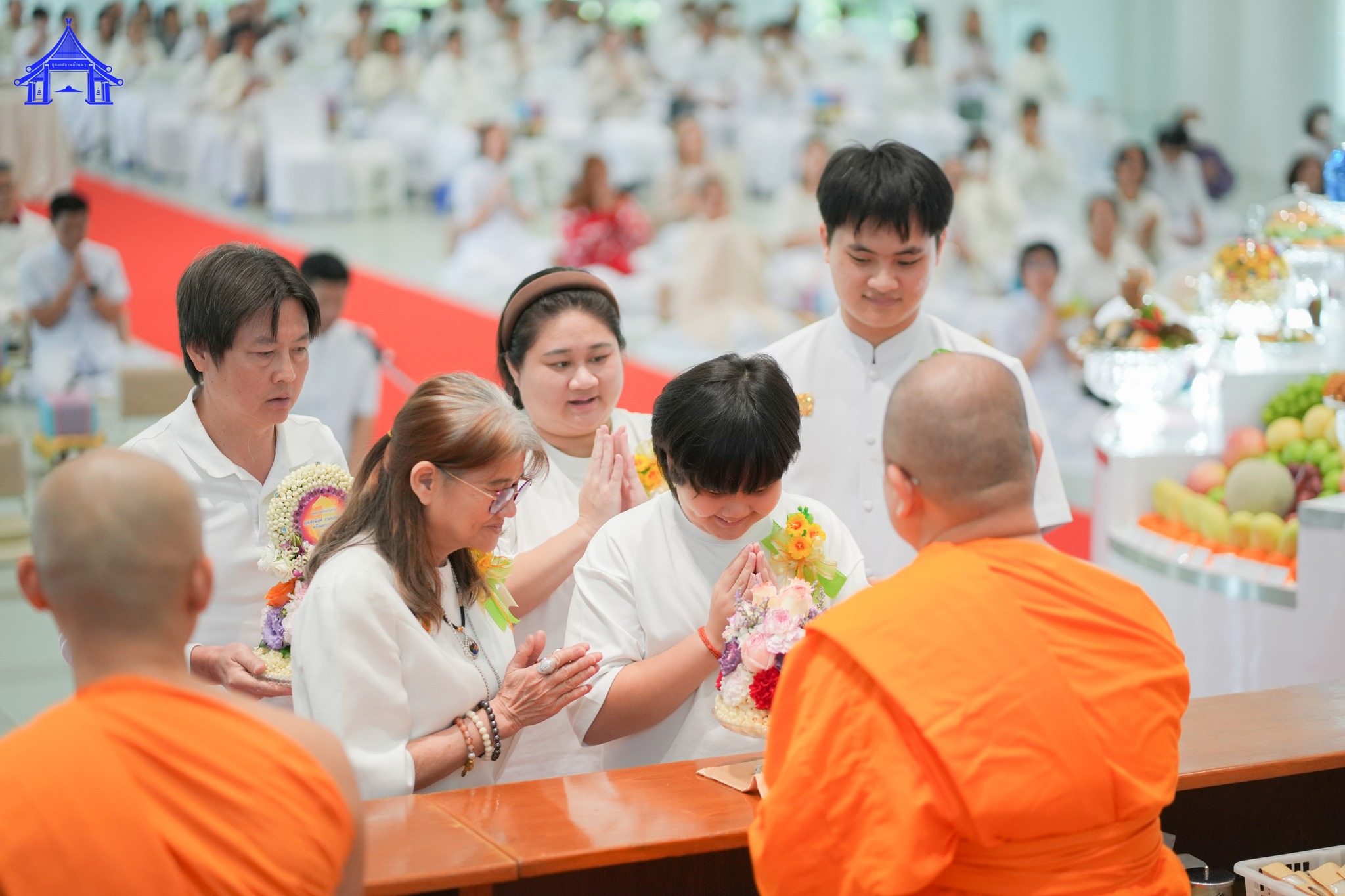 ธุดงคสถานล้านนา จัดตักบาตรปีใหม่ และงานบุญบูชาข้าวพระ