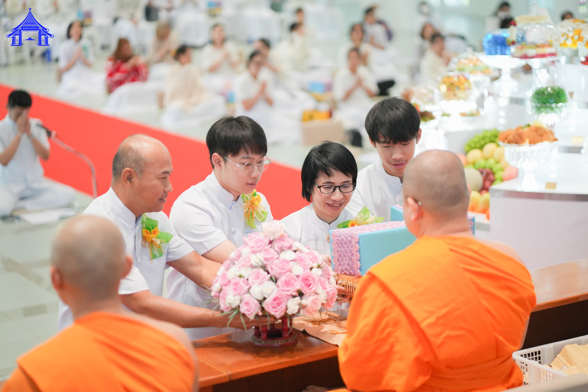 ธุดงคสถานล้านนา จัดตักบาตรปีใหม่ และงานบุญบูชาข้าวพระ