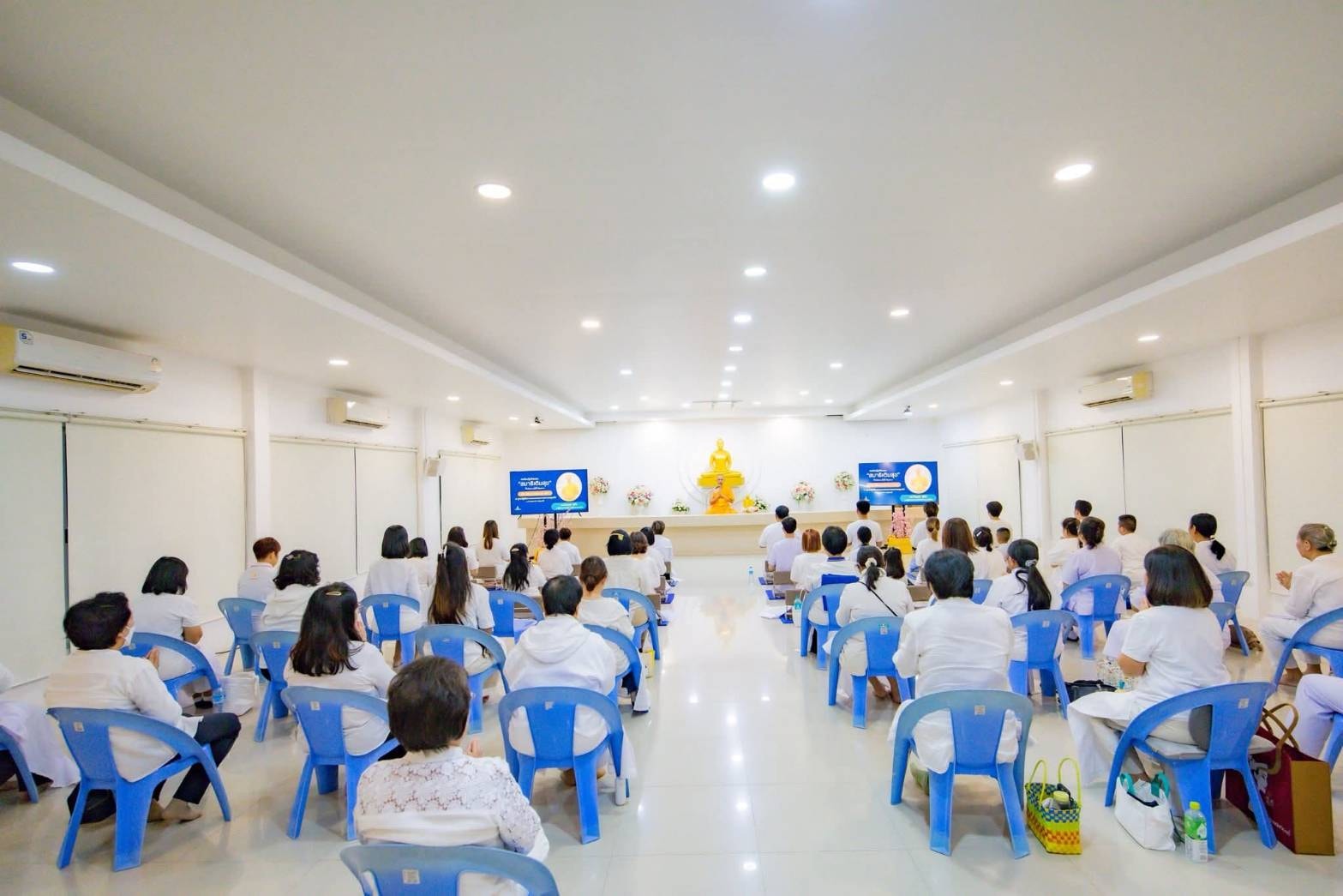 ศูนย์อบรมเยาวชนลาดหลุมแก้ว จัดโครงการปฏิบัติธรรม"สมาธิเติมสุข" รุ่นที่ 39