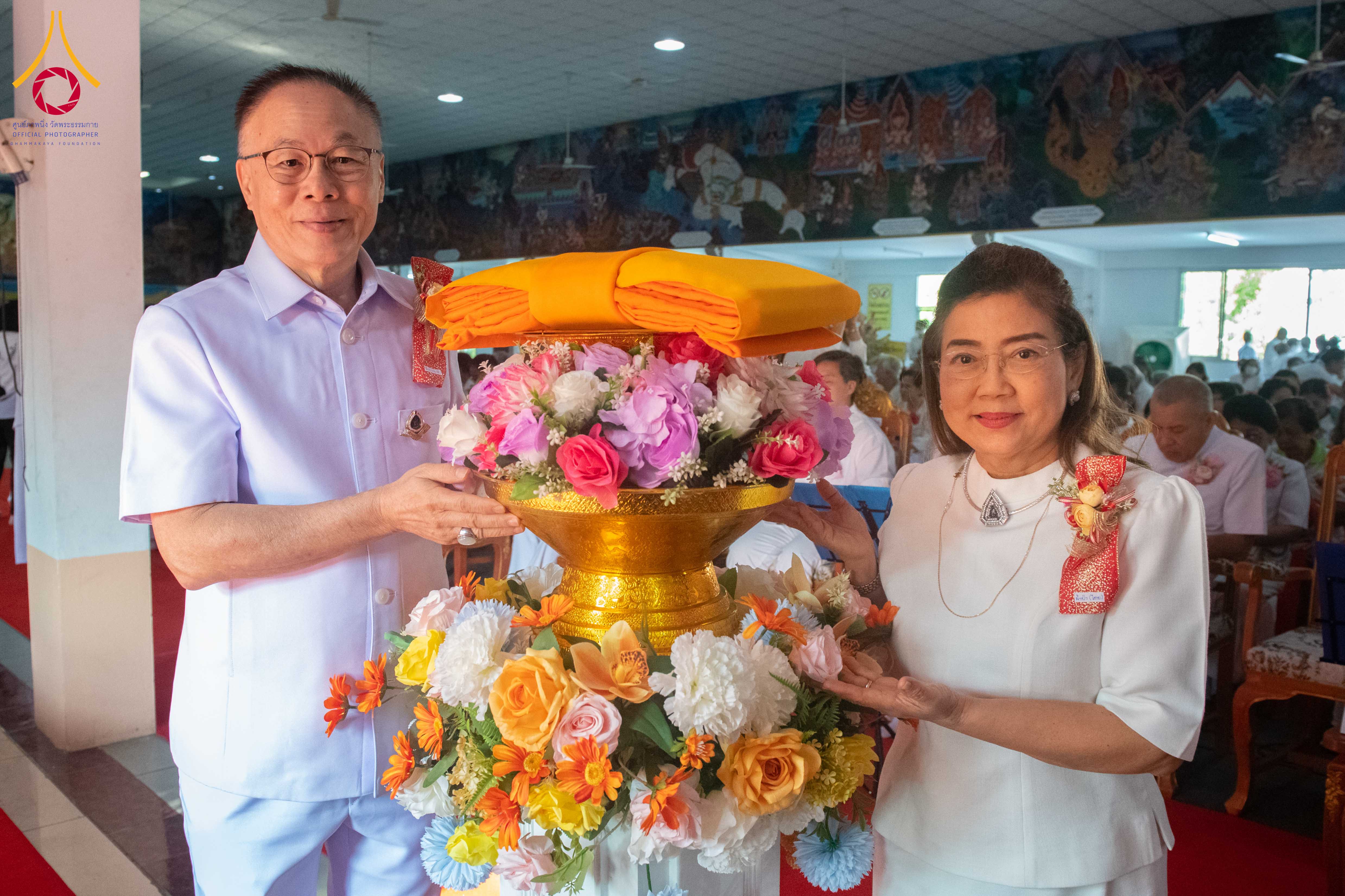 พิธีทอดผ้าป่าบำรุงศาสนสถาน ณ วัดโบสถ์บน จ.นนทบุรี