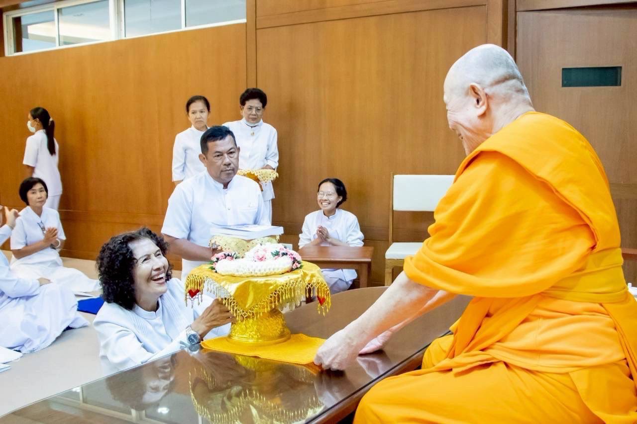 ชมรมพุทธรักษาจังหวัดชายแดนใต้ เข้ากราบมุทิตาหลวงพ่อทัตตชีโว