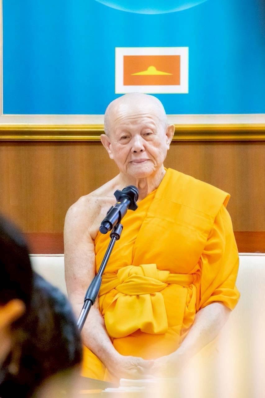 ชมรมพุทธรักษาจังหวัดชายแดนใต้ เข้ากราบมุทิตาหลวงพ่อทัตตชีโว