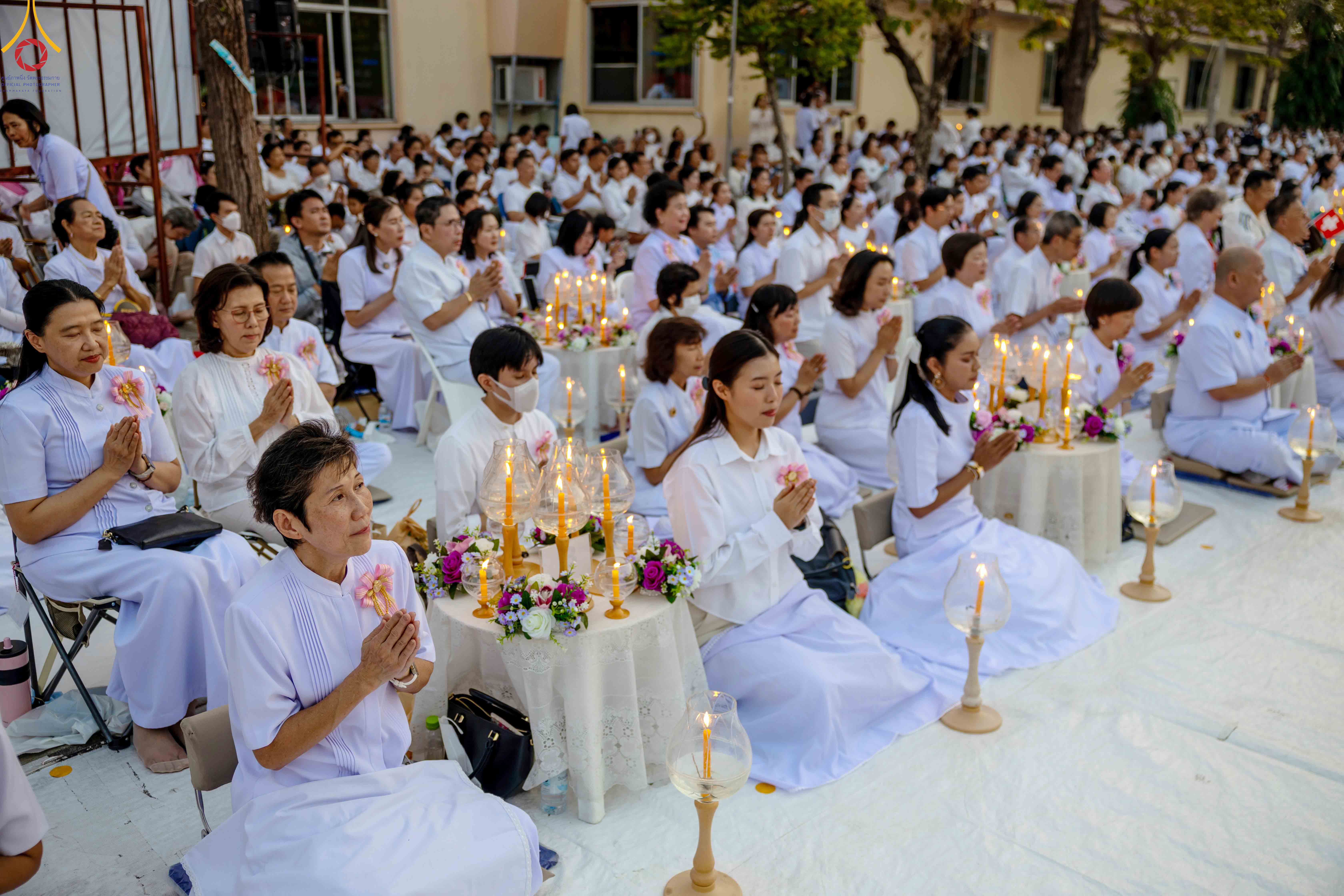 พิธีจุดประทีปบูชาธรรมพระมงคลเทพมุนี (สด จนฺทสโร) พระผู้ปราบมาร ณ วัดโบสถ์บน จังหวัดนนทบุรี