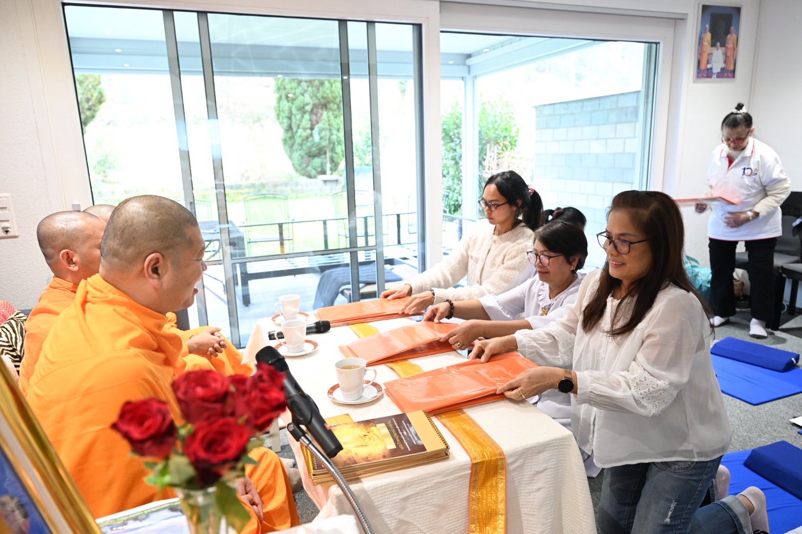 วัดพระธรรมกายสวิตเซอร์แลนด์ จัดปฏิบัติธรรม ณ เมืองบาเซิ่ล