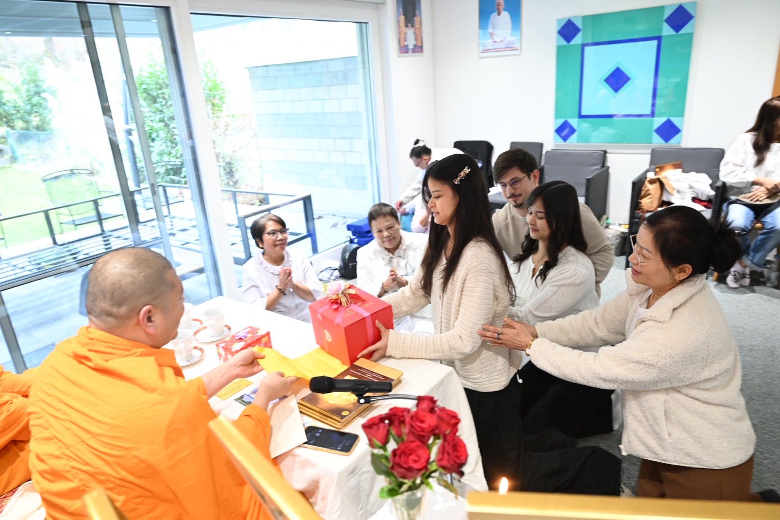 วัดพระธรรมกายสวิตเซอร์แลนด์ จัดปฏิบัติธรรม ณ เมืองบาเซิ่ล