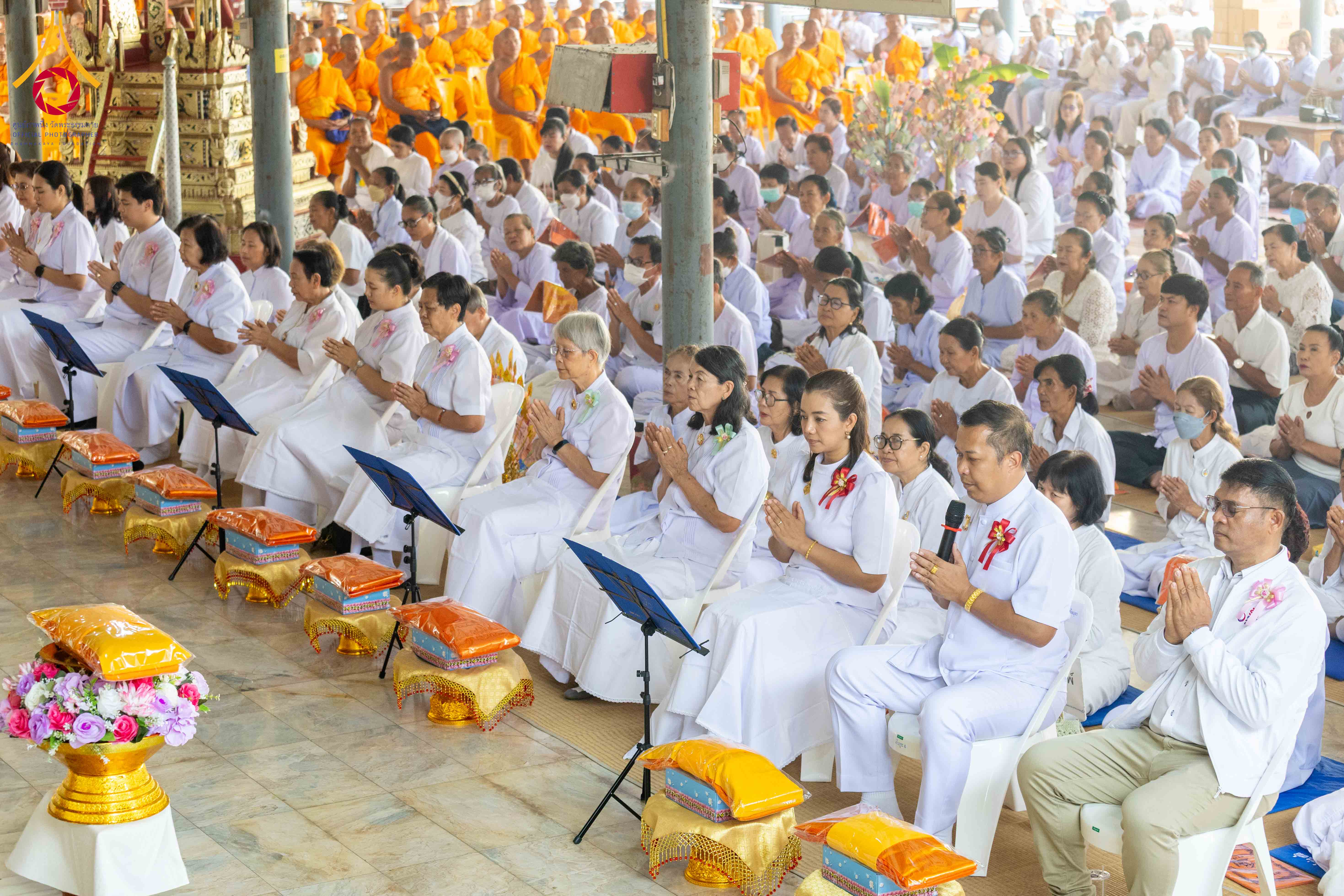 พิธีทอดผ้าป่าทำนุบำรุงศาสนสถาน โครงการธรรมยาตราเส้นทางพระผู้ปราบมาร ปีที่ 14 ณ วัดใหม่นพรัตน์ จ.สุพรรณบุรี