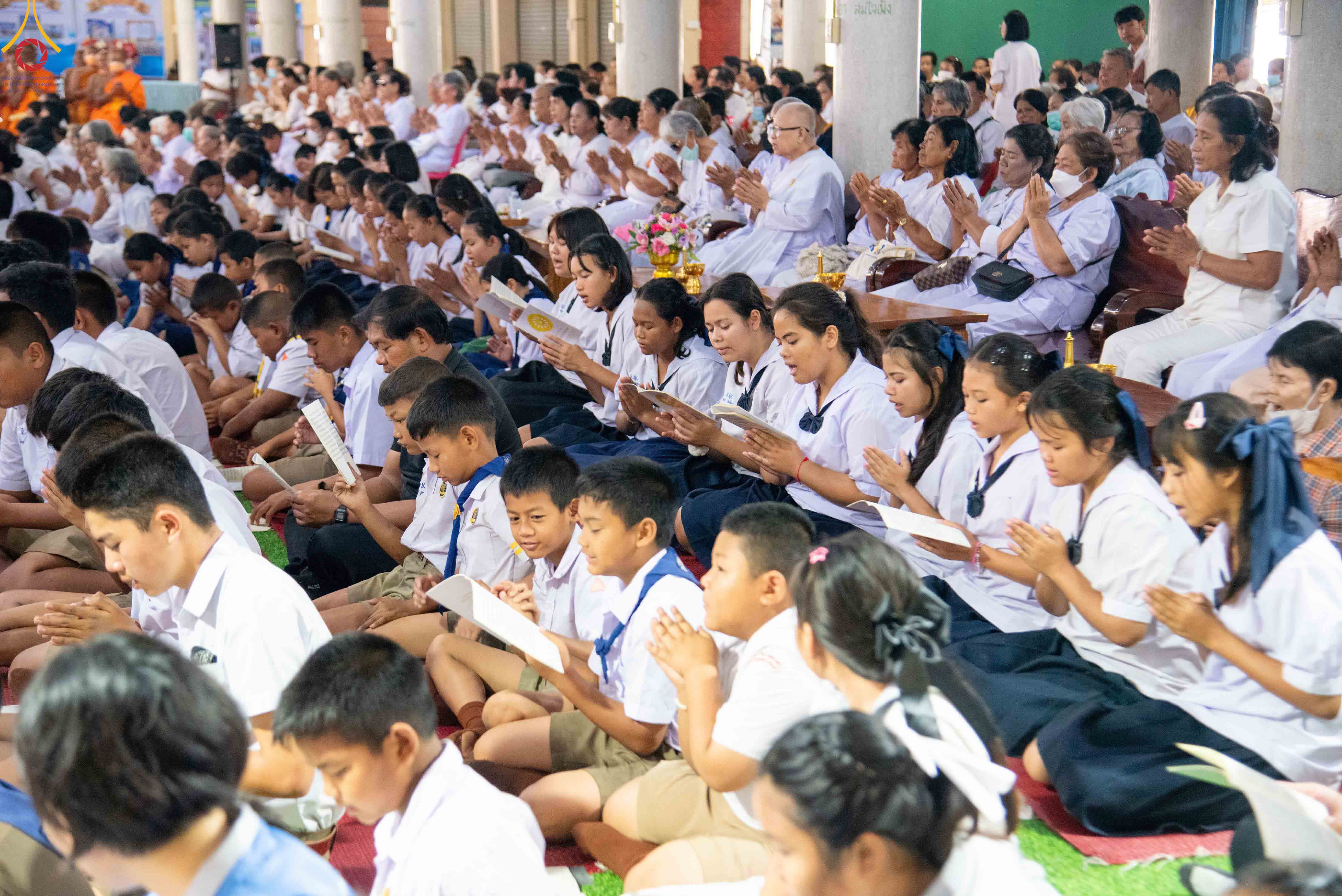 พิธีทอดผ้าป่าทำนุบำรุงศาสนสถาน โครงการธรรมยาตราเส้นทางพระผู้ปราบมารปีที่ 14 ณ วัดใหม่พิบูลย์ผล จังหวัดสุพรรณบุรี