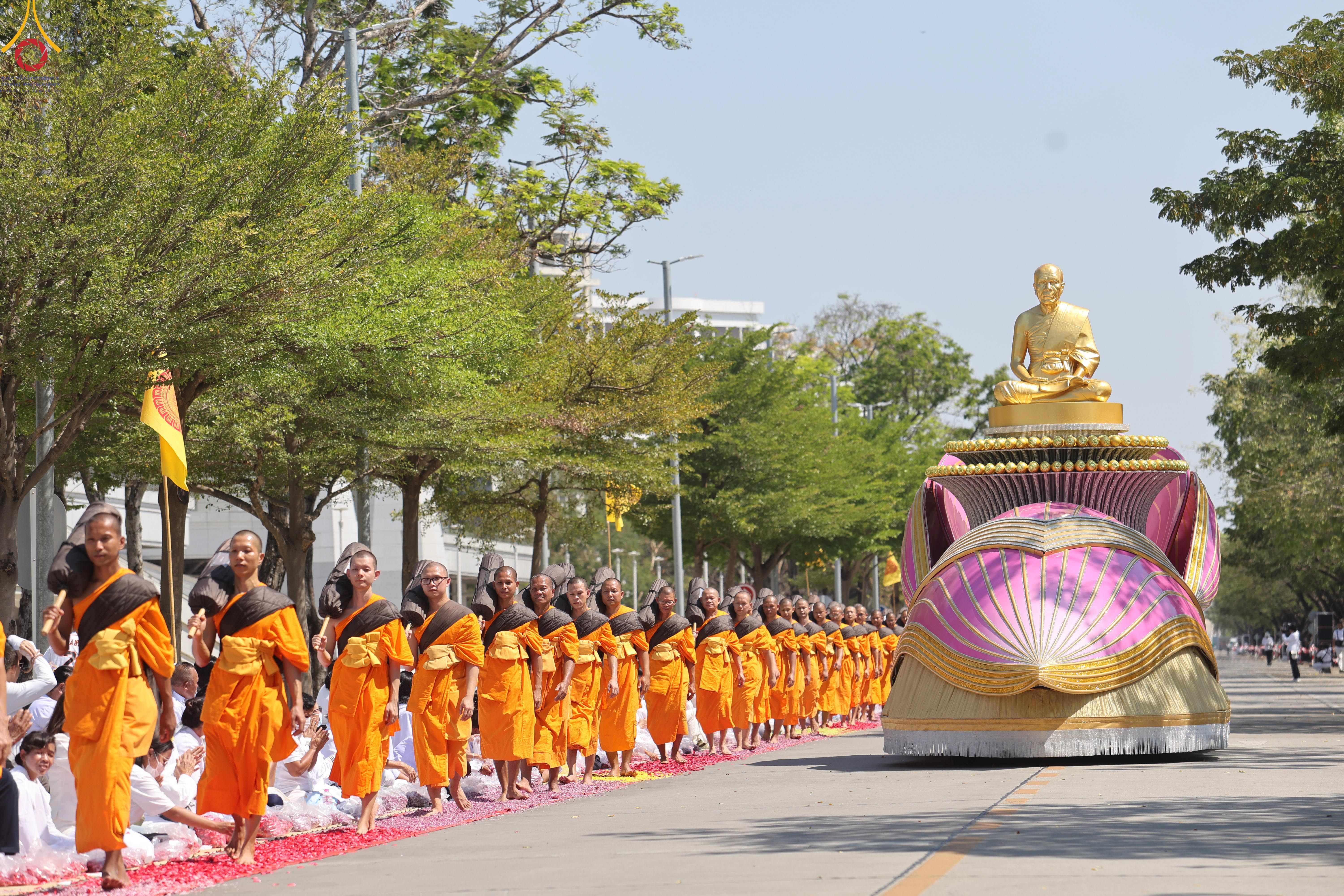 พิธีต้อนรับพระธรรมยาตราโครงการธรรมยาตราเส้นทางพระผู้ปราบมารปีที่ 14 จาก โรงเรียนสามัคคีราษฎร์บำรุง – วัดพระธรรมกาย 