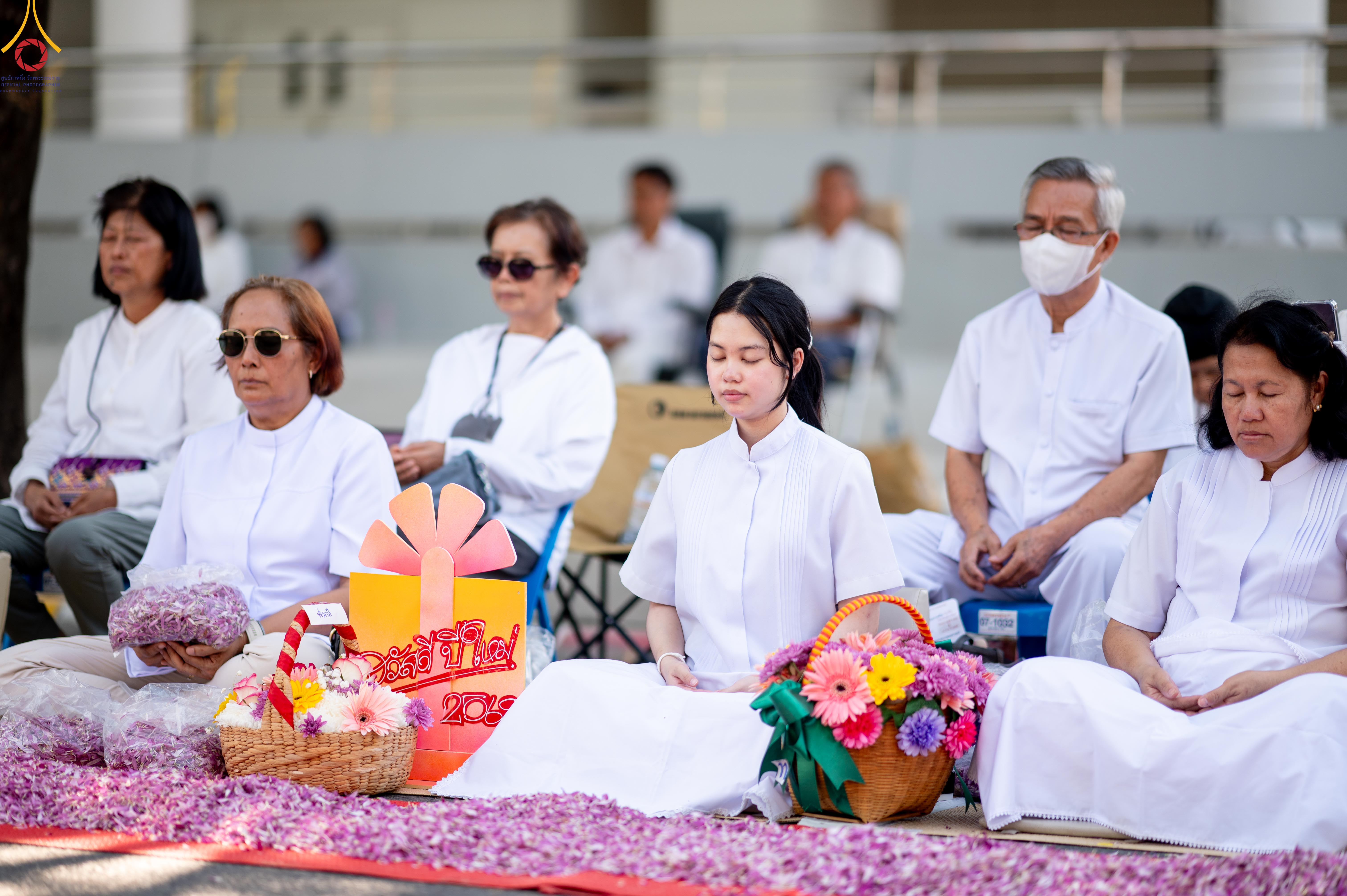 พิธีต้อนรับพระธรรมยาตราโครงการธรรมยาตราเส้นทางพระผู้ปราบมารปีที่ 14 จาก โรงเรียนสามัคคีราษฎร์บำรุง – วัดพระธรรมกาย 