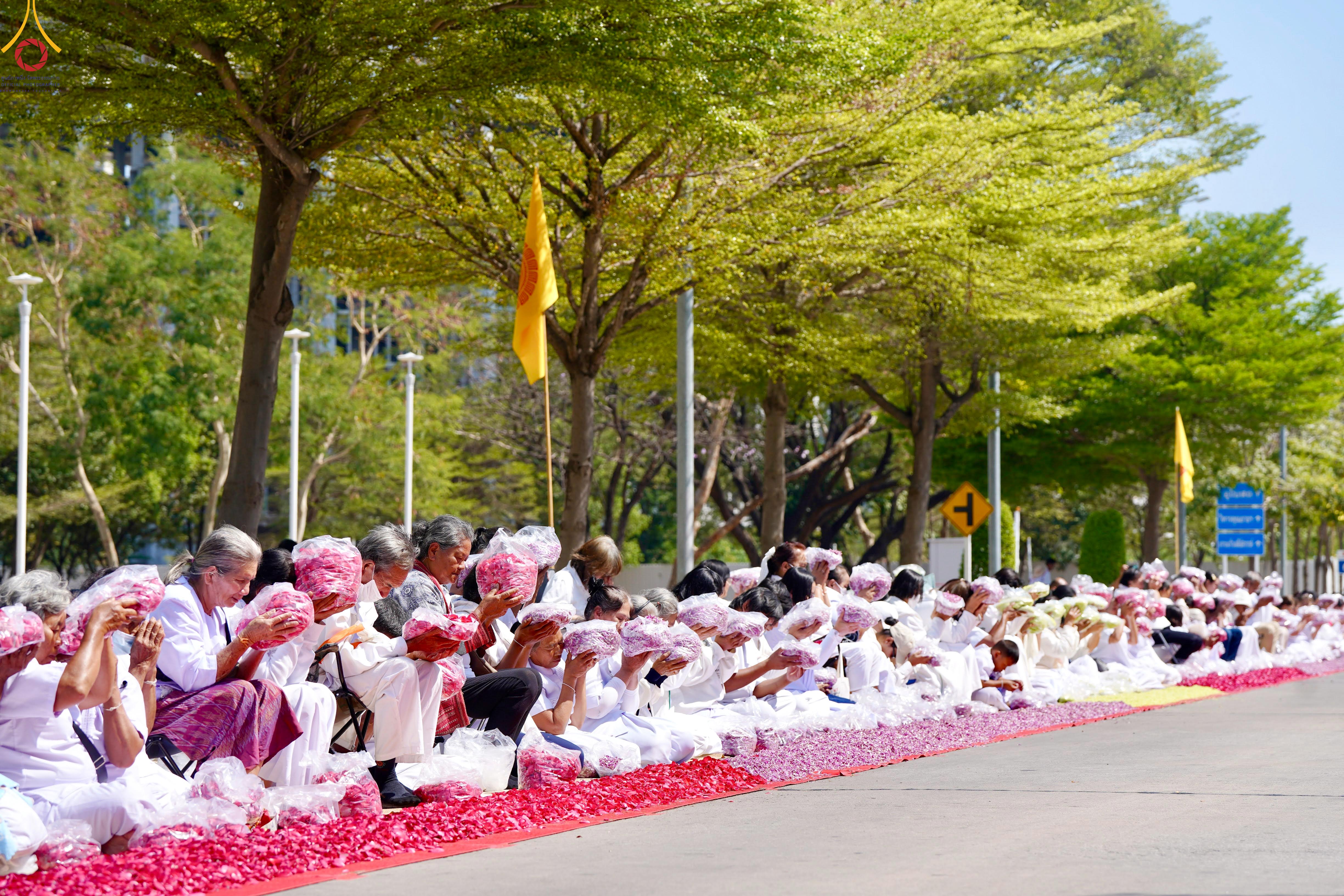 พิธีต้อนรับพระธรรมยาตราโครงการธรรมยาตราเส้นทางพระผู้ปราบมารปีที่ 14 จาก โรงเรียนสามัคคีราษฎร์บำรุง – วัดพระธรรมกาย 