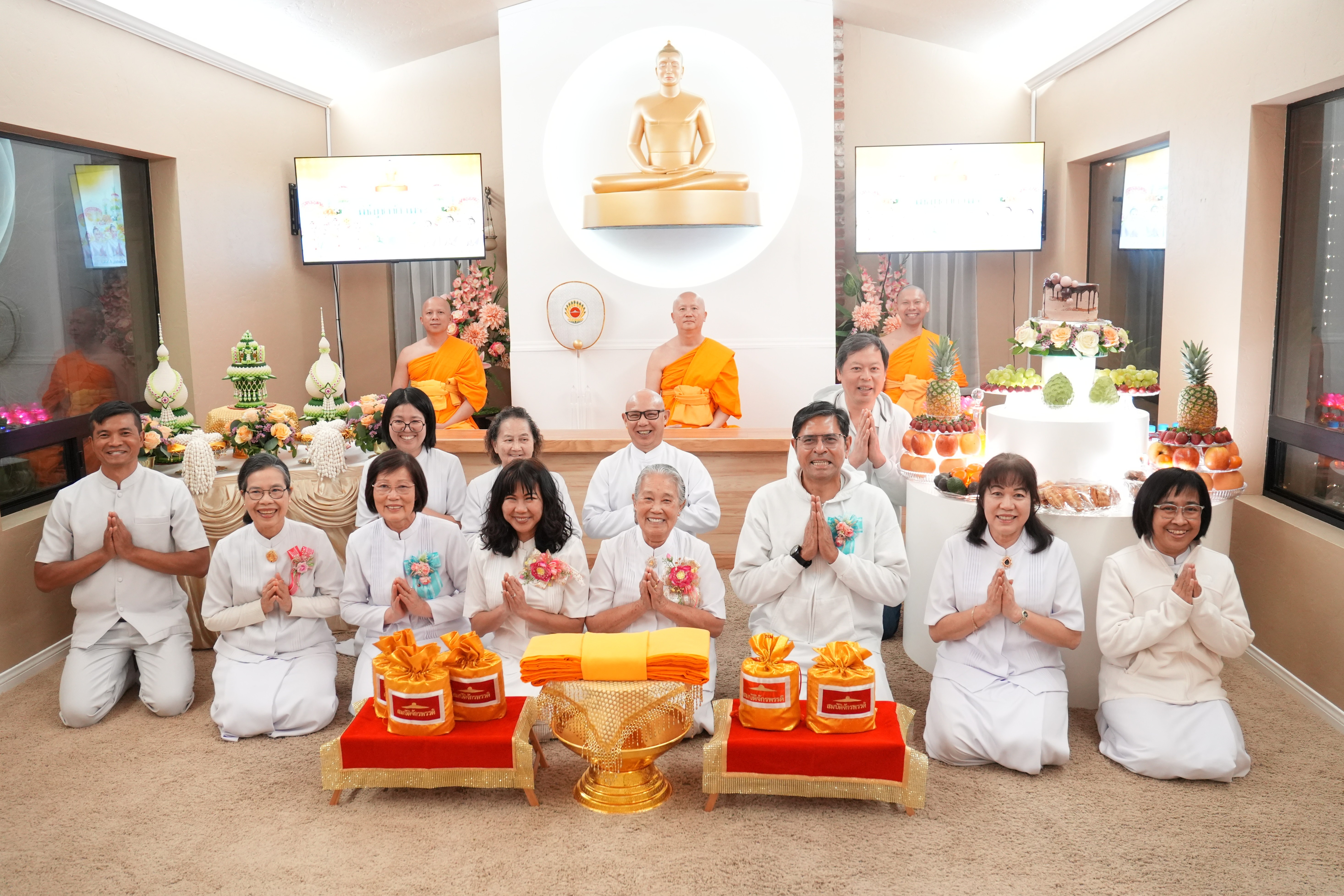 วัดภาวนาซานดิเอโก จัดงานบุญบูชาข้าวพระ