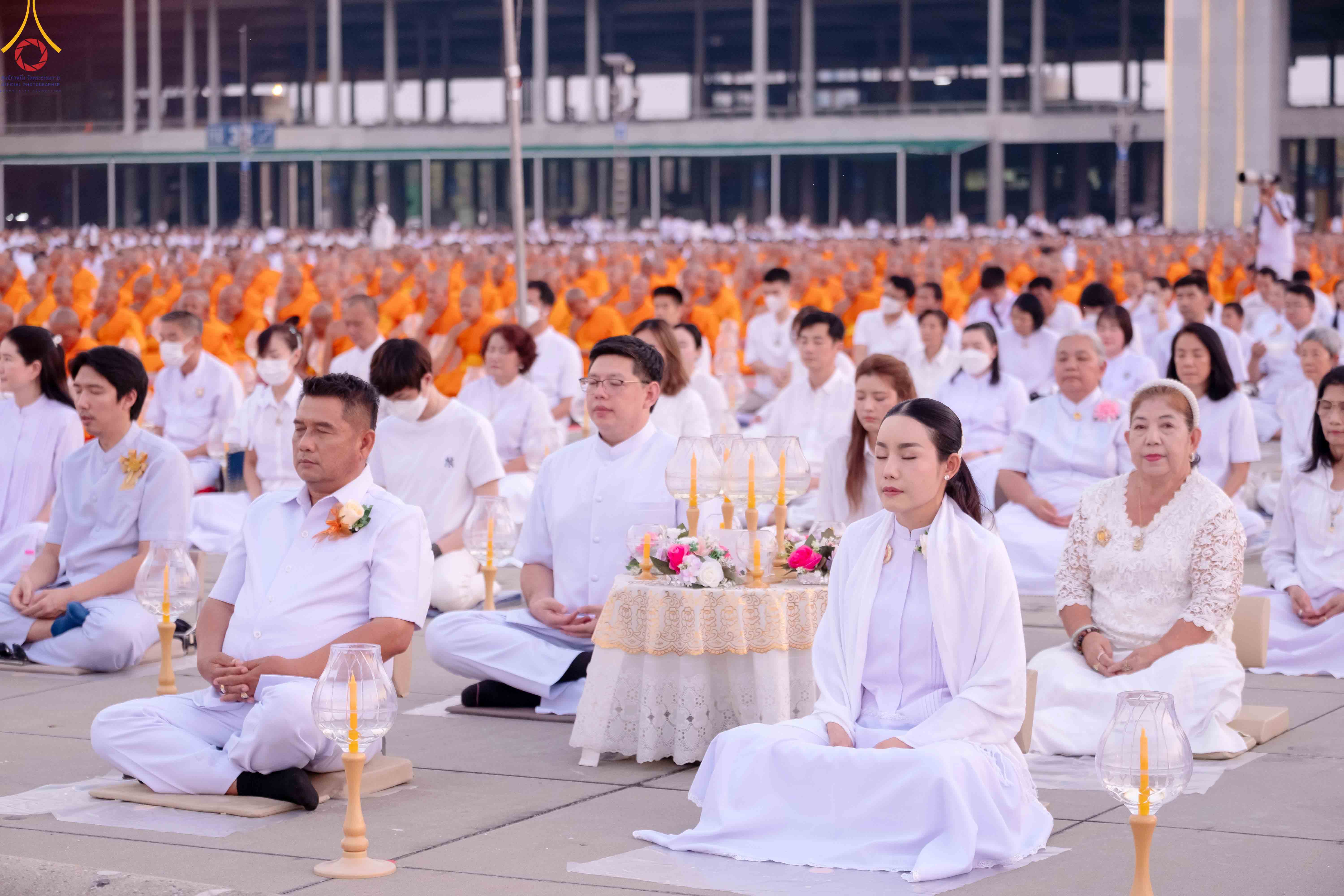 พิธีจุดประทีป ณ อนุสรณ์สถานลำดับที่ 7 สถานที่ขยายวิชชาธรรมกาย วัดพระธรรมกาย