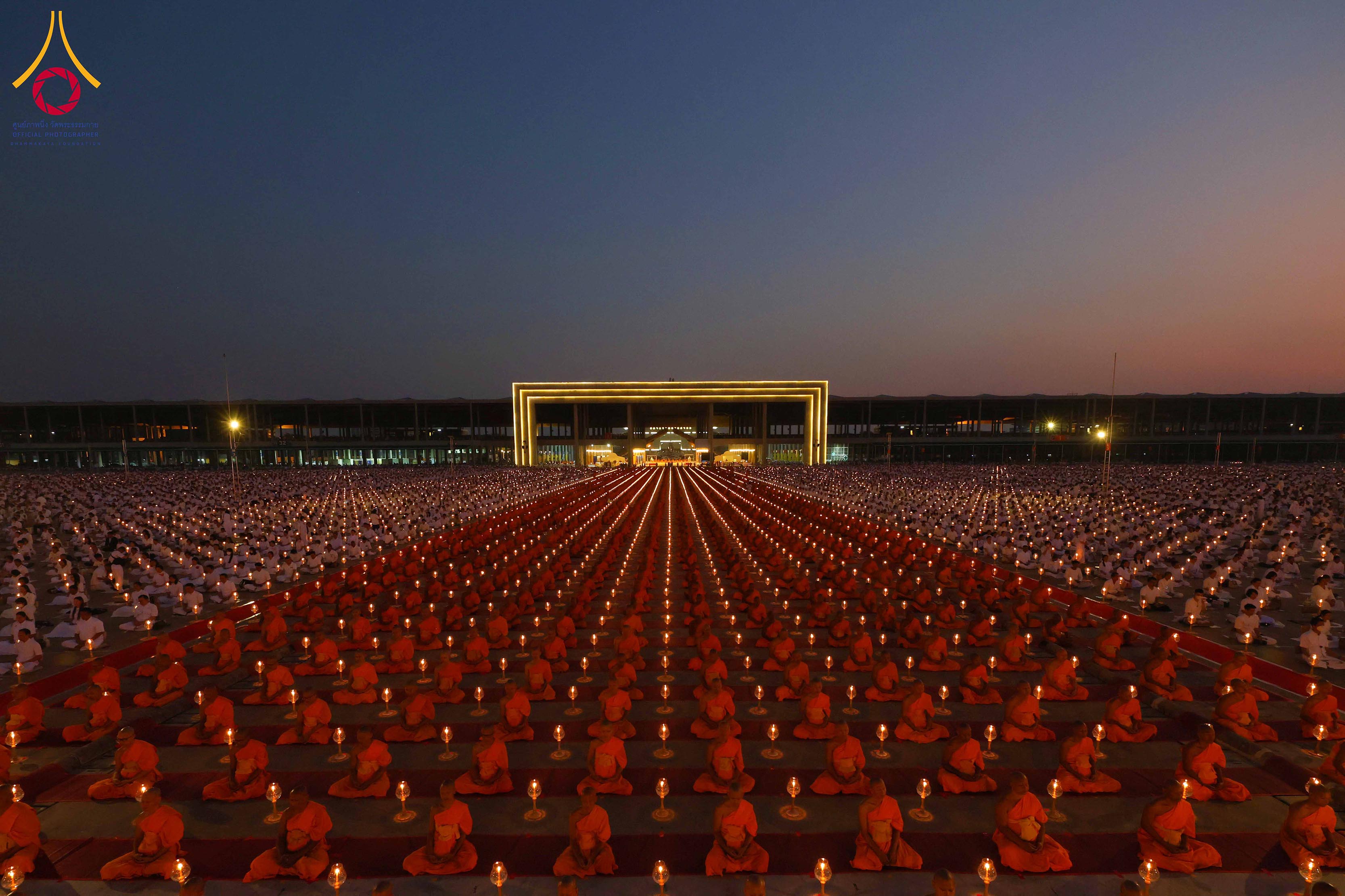 พิธีจุดประทีป ณ อนุสรณ์สถานลำดับที่ 7 สถานที่ขยายวิชชาธรรมกาย วัดพระธรรมกาย