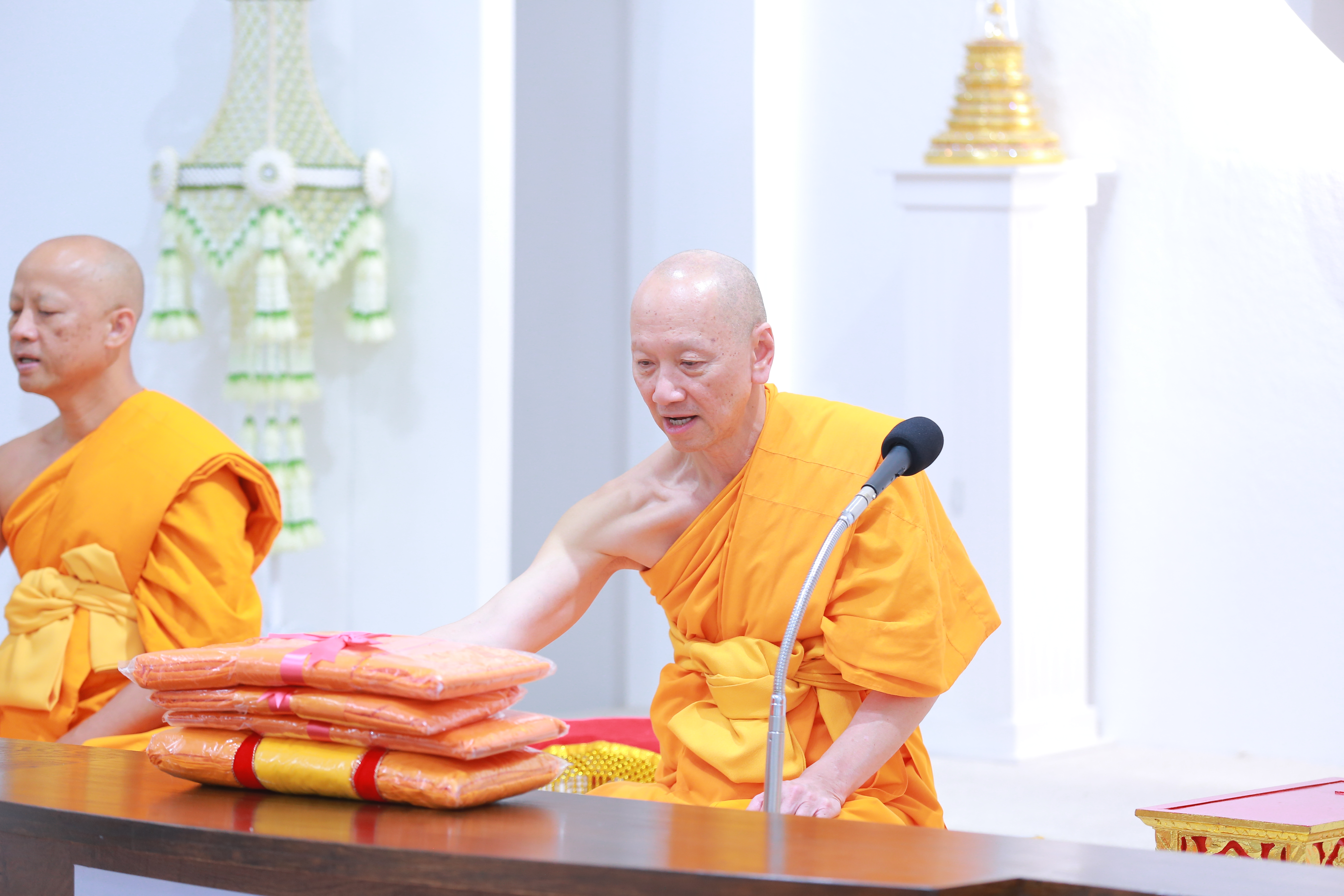 วัดพระธรรมกายซีแอตเติล จัดพิธีสวดธรรมนิยามอุทิศถวายแด่มหาปูชนียาจารย์